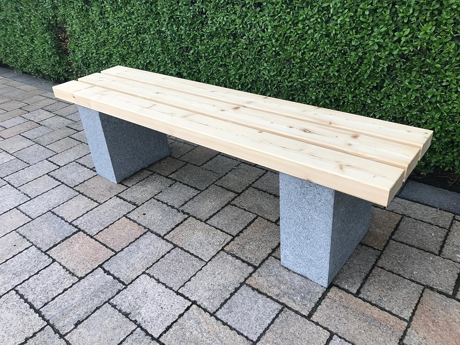 Madeira Natural Stone Granite Stone Garden Bench Wooden Bench