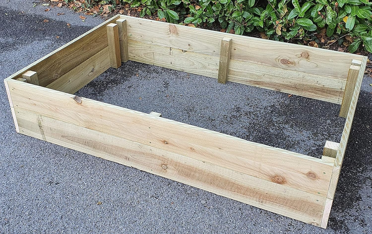 Wooden Raised Bed/planter 30cm high (90cm to 180cm in length) Amazon
