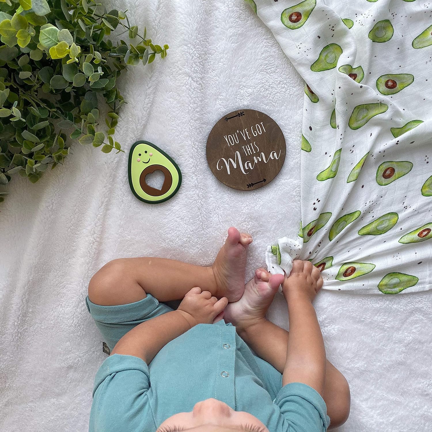 Avocado Print Baby Muslin - 100% Bamboo - 60cm Square - Super Soft Fabric - Image 3
