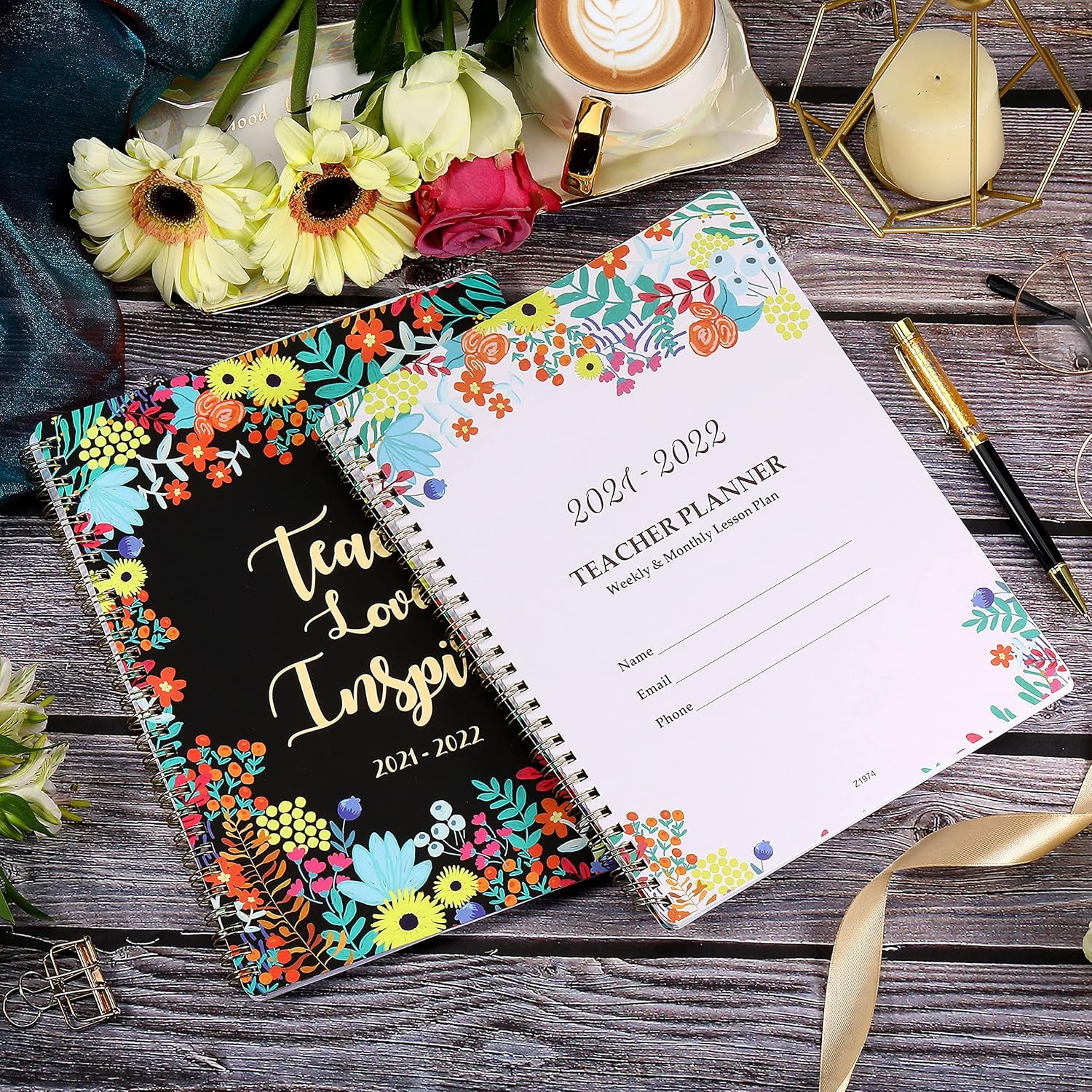 Teacher Planner 2021-2022 - Academic Planner from July 2021 - June 2022, 8'' x 10'', Lesson Plan Book, Weekly & Monthly Lesson Planner with Quotes: Office Products