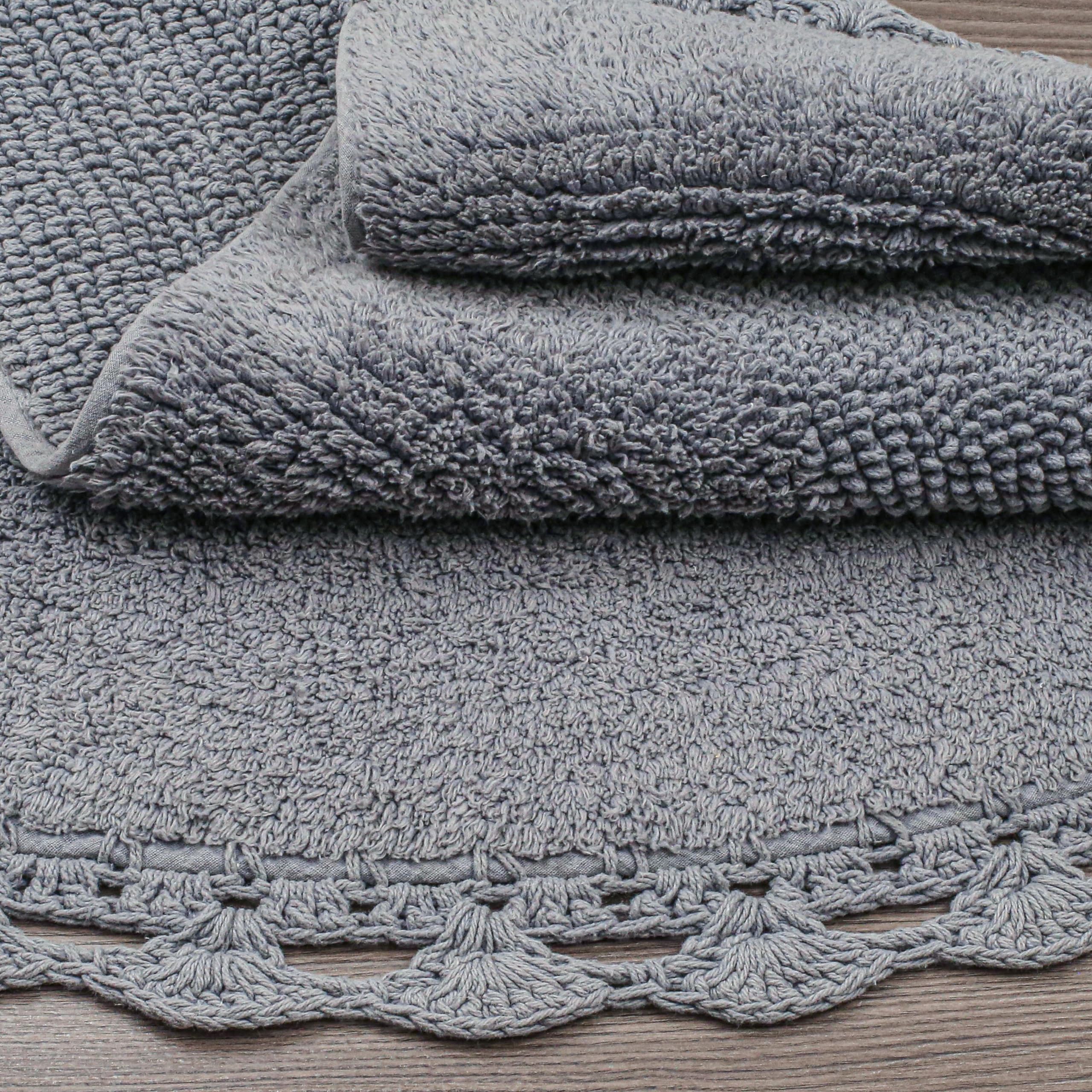 Half Circle Bohemian Bathroom Rug with Handwoven