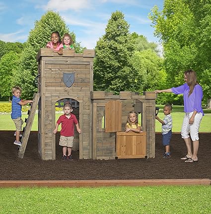 Amazon Com Backyard Discovery Windsor Castle All Cedar Playhouse