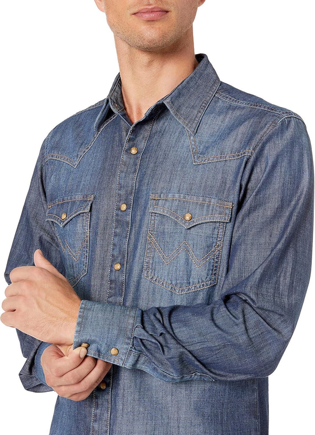 Wrangler Men's Retro Two Pocket Long Sleeve Snap Shirt: Clothing