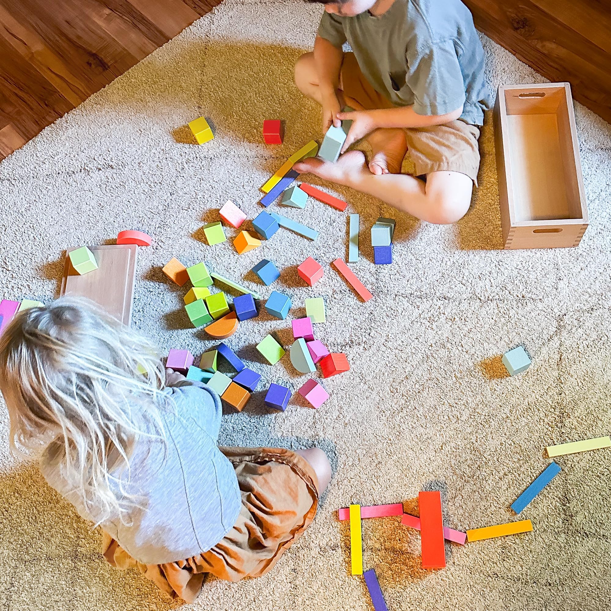 Quiggly Montessori Wooden Rainbow Building Blocks Set | 68-Piece Educational STEM Toy for Toddlers | Includes Storage Box with Carry Handles | Ideal for Ages 12-48+ Months (Wooden Storage Box)