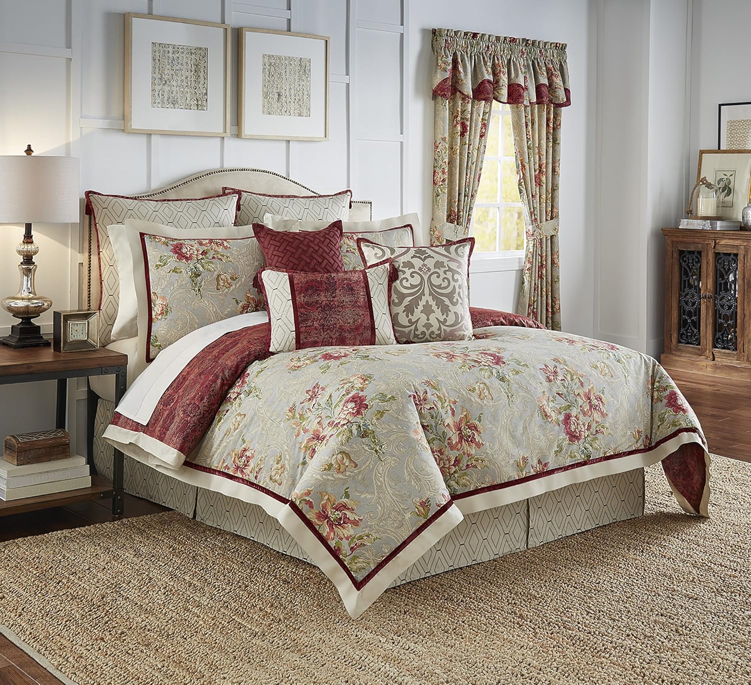 Amazon Com Waverly Fresco Flourish Reversible Comforter Set Full