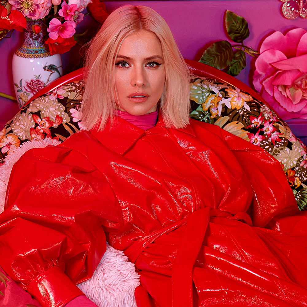 Dagny bei Amazon Music