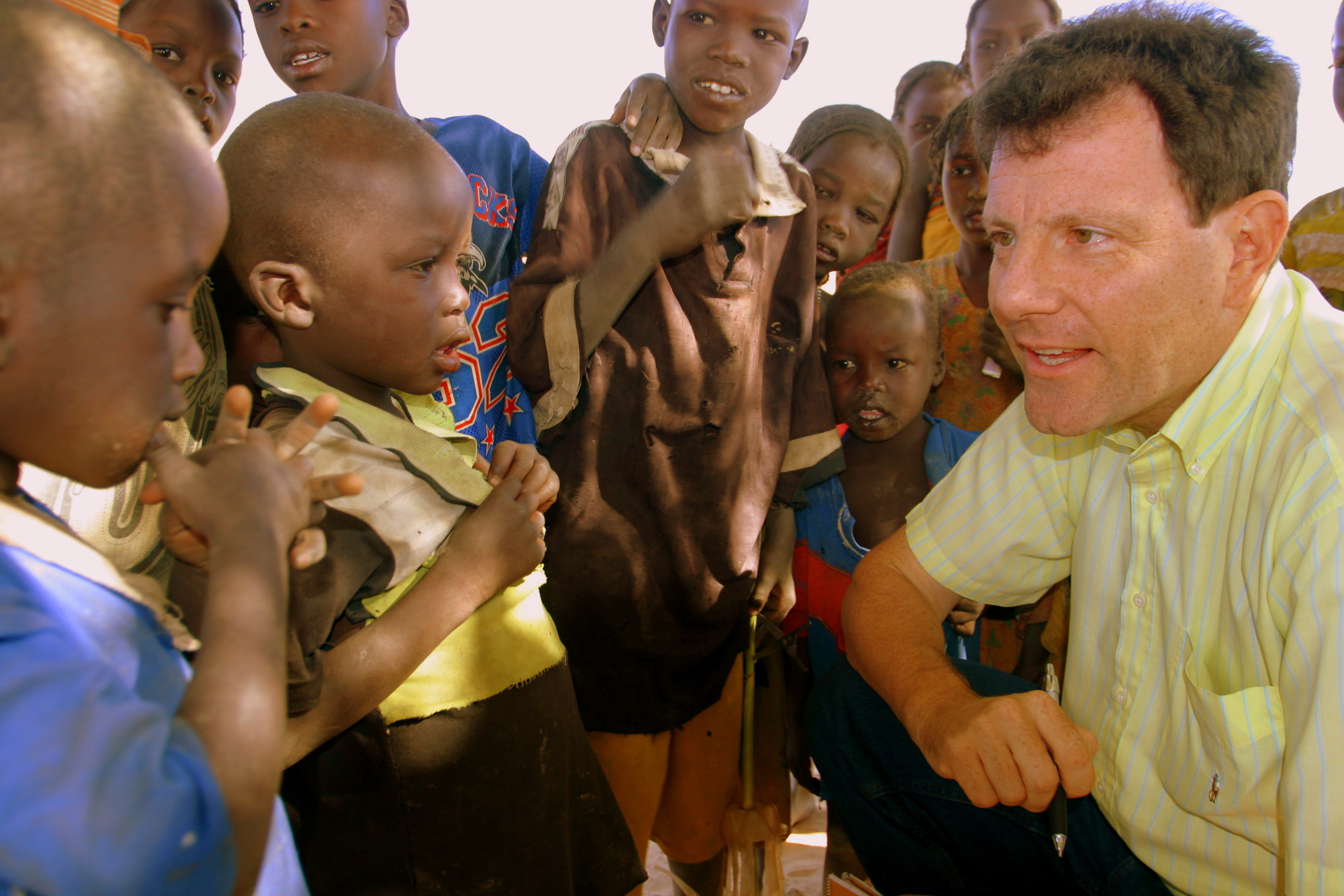 Nicholas D Kristof Alle Horbucher Bei Audible De