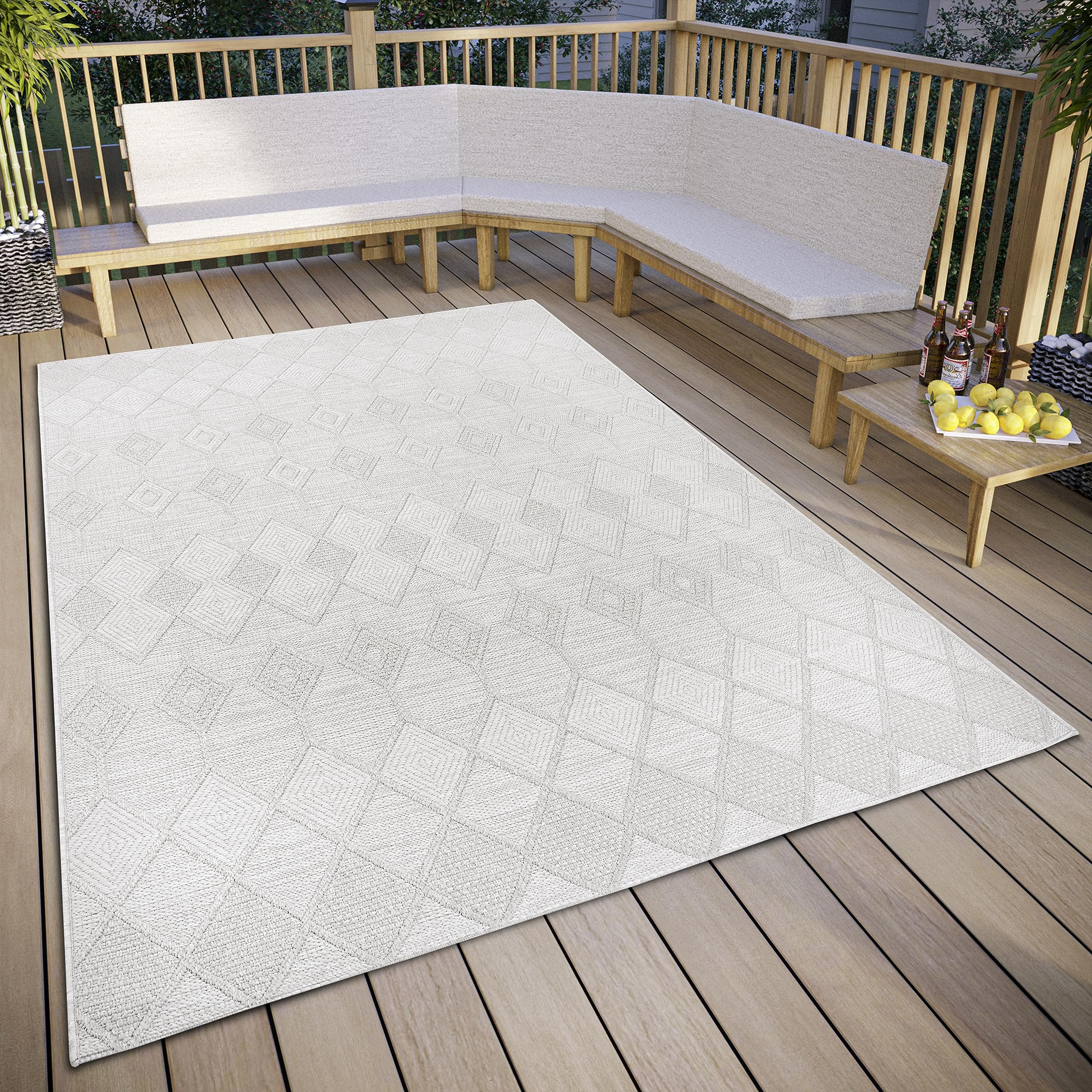Elle Decoration Pitu Indoor & Outdoor Rug Macrame Boho Ethnic Pattern Flatweave Weatherproof Outdoor Rug for Living Room Hallway Balcony Patio Garden Cream 77 x 150 cm