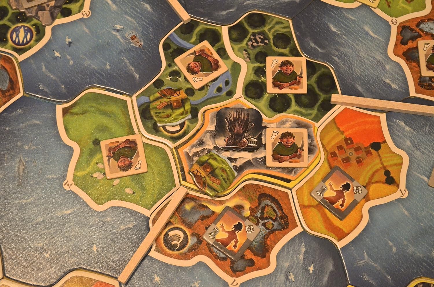 Small World Expansion Realms BigaMart