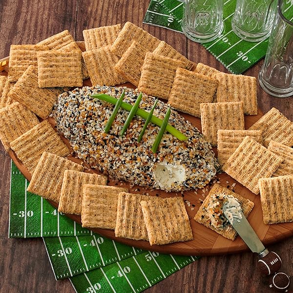 TRISCUIT EVERYTHING WHOLE GRAIN WHEAT CRACKERS, LUNCH SNACKS, SNACK CRACKERS, 8.5 OZ
