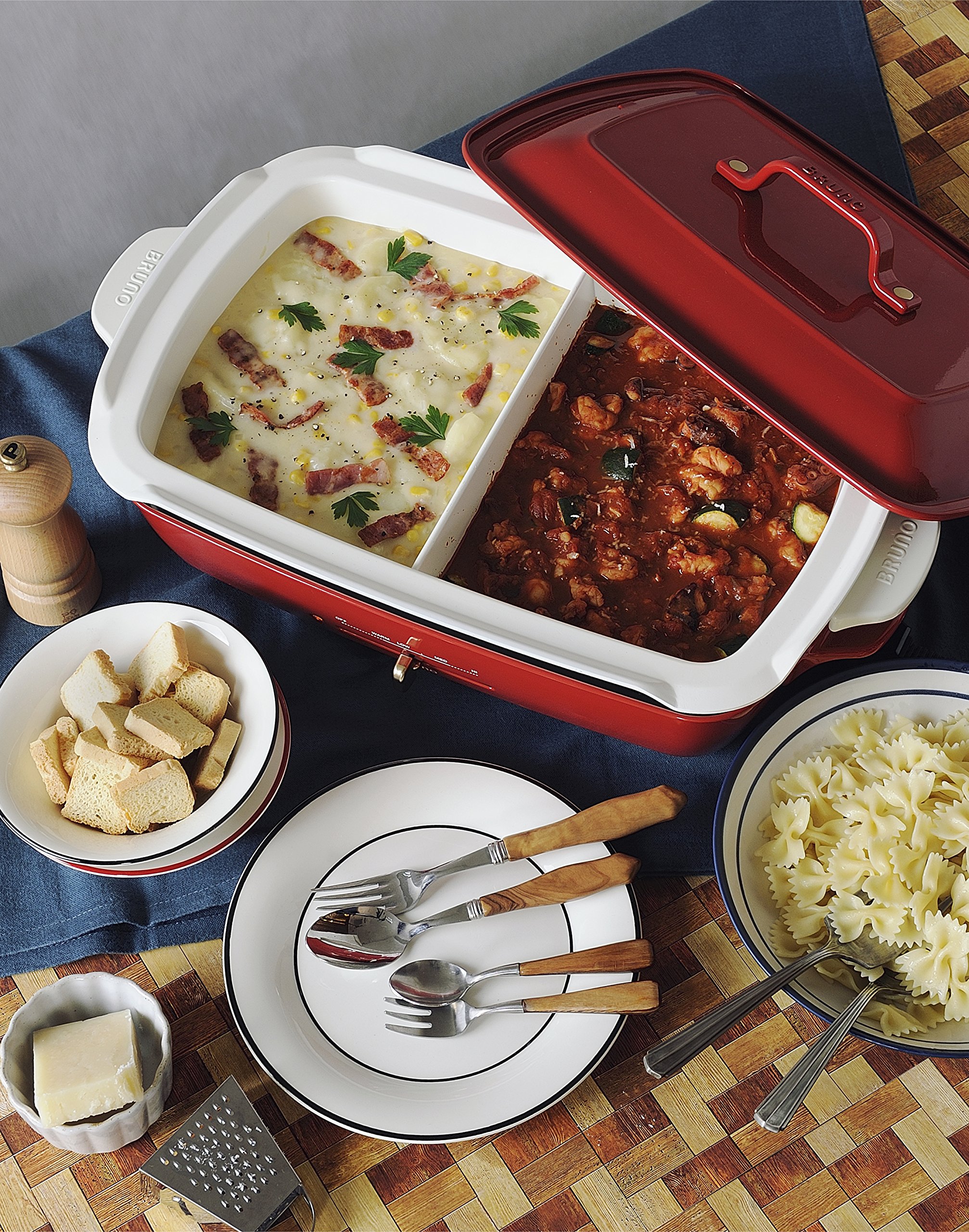 BRUNO Hot Plate Grande Partition Pot BOE 026 - NABE BOE 026 - NABE