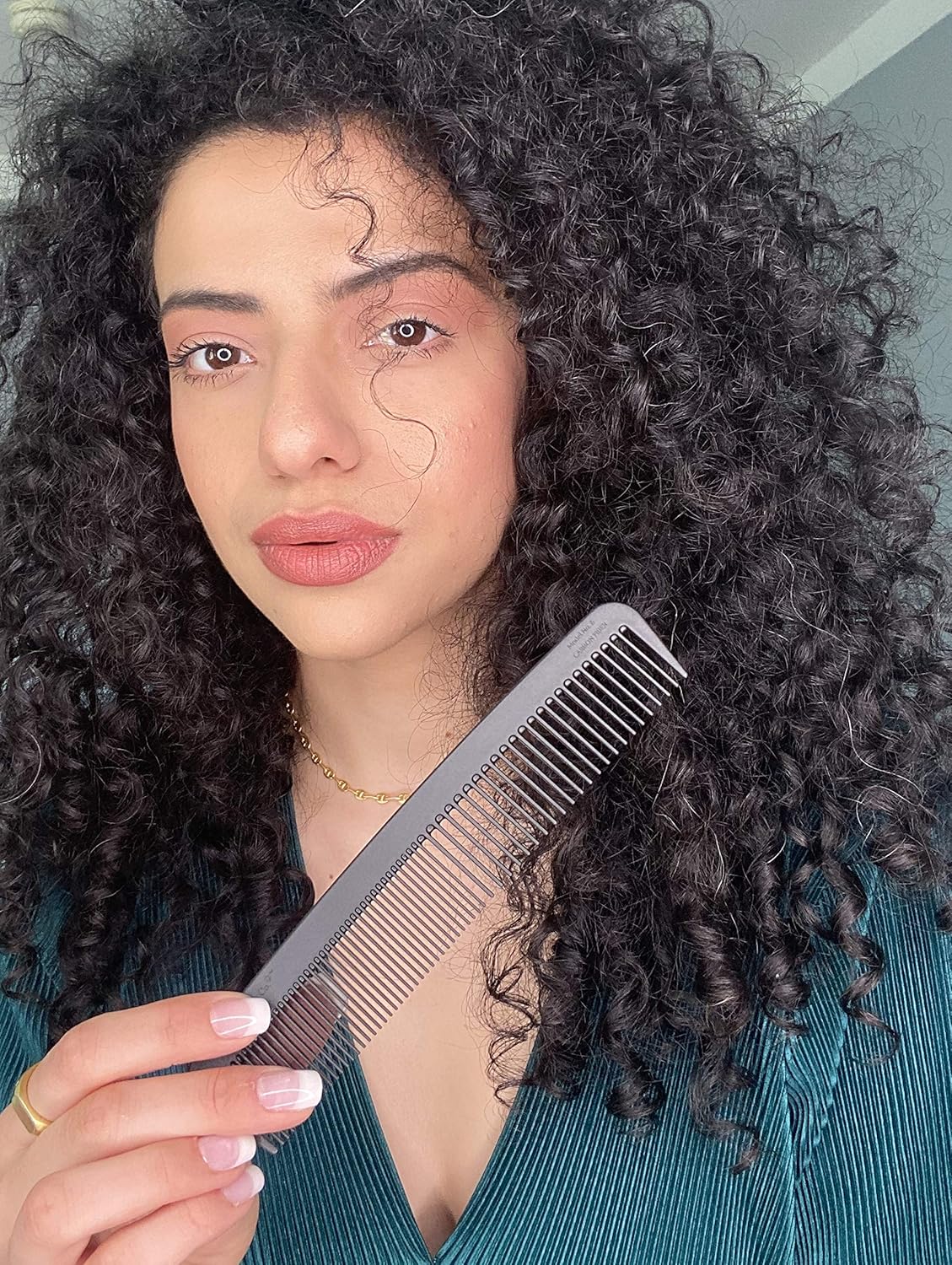 Chicago Comb Model 6 Carbon Fiber, 17.8 cm long, graphite black, anti-static - Image 4
