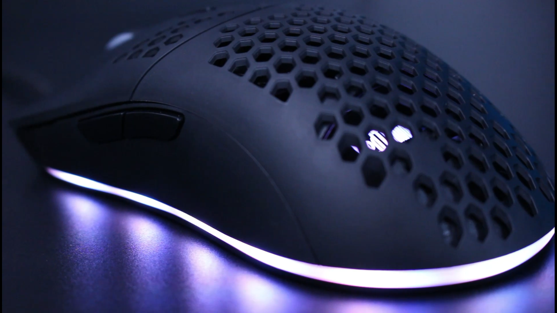 RedThunder M6 Lightweight Gaming Mouse Ultralight Ultraweave Cable