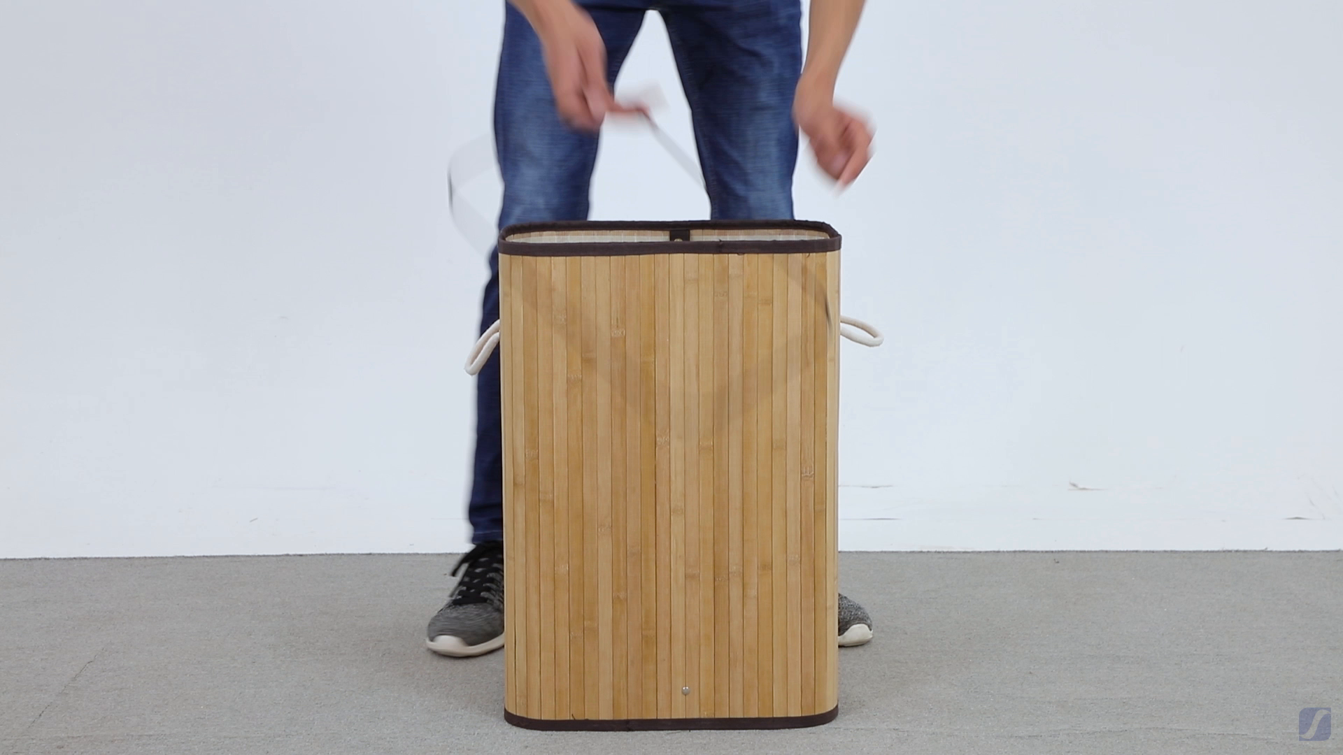 How to Assemble SONGMICS Laundry Hamper