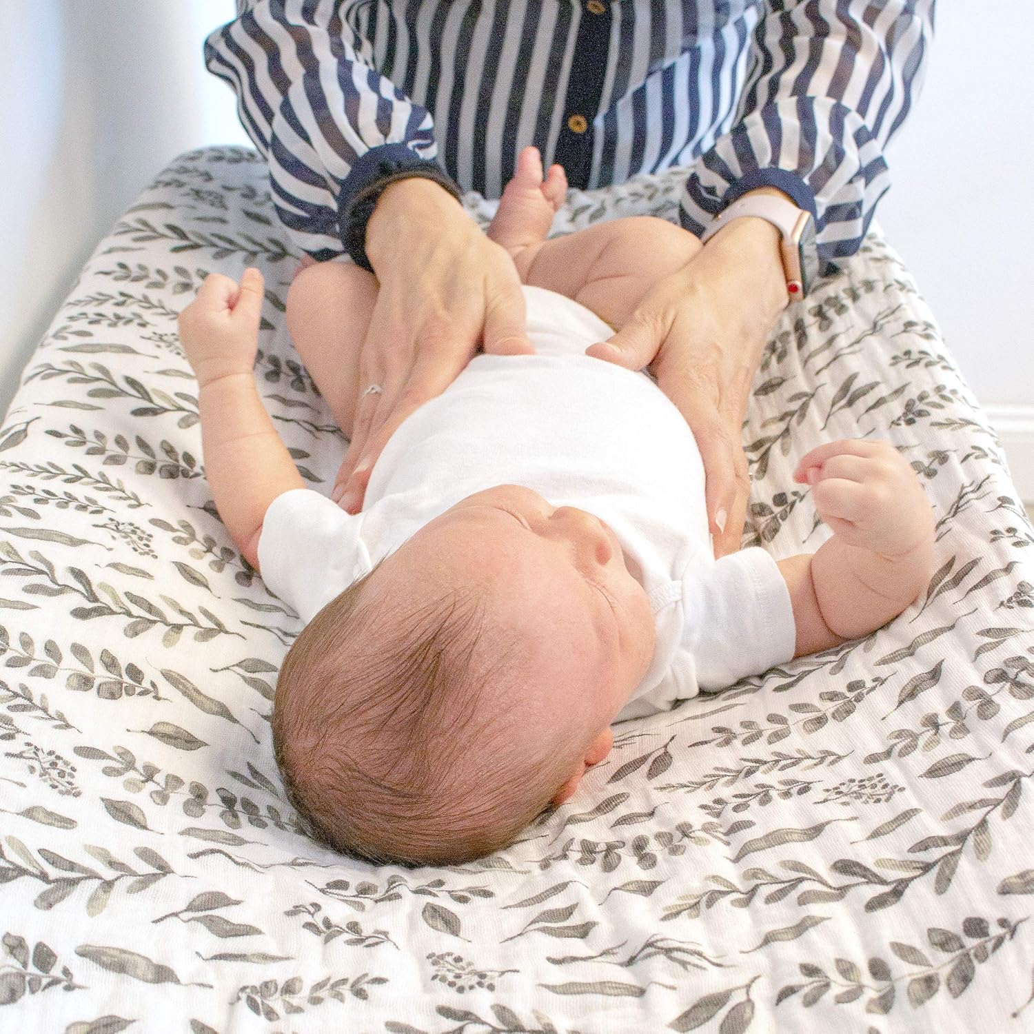 Furniture Leaves Bebe Au Lait Classic Muslin Changing Pad Cover Changing Dressing