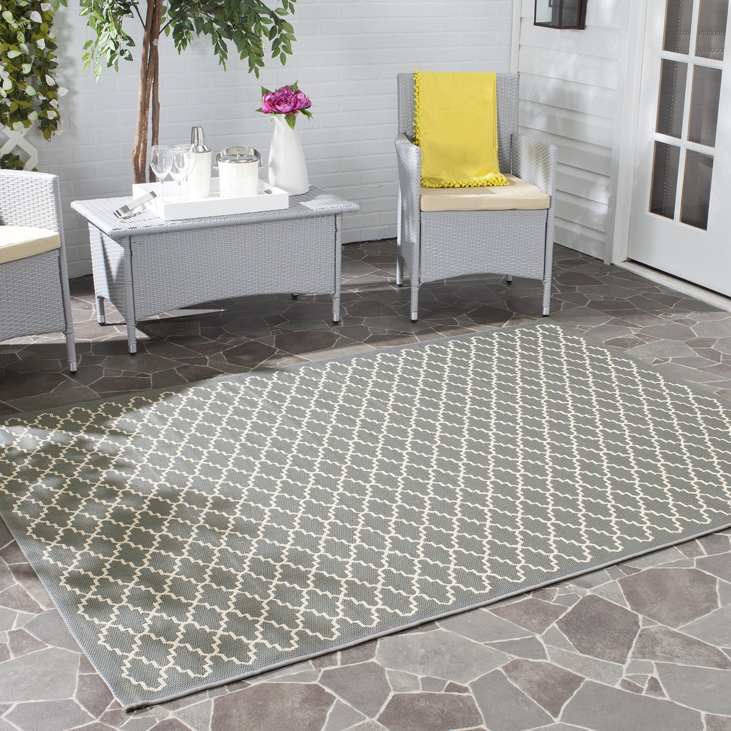 Safavieh Trellis Indoor/Outdoor Woven Rectangle Area Rug, Courtyard Collection, CY6919, in Anthracite / Beige, 79 X 152 cm for Garden, Patio or Any Outdoor Space