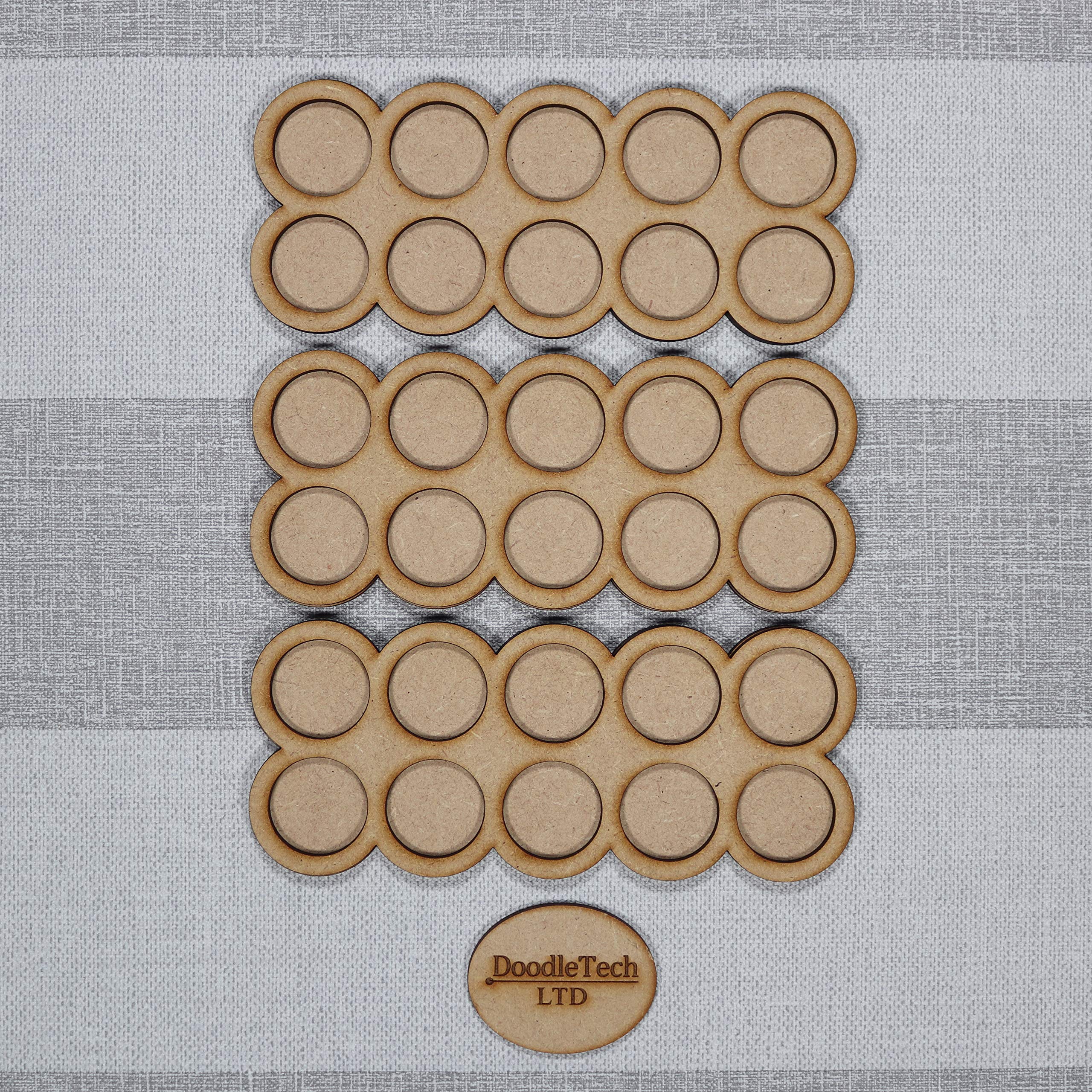 DoodleTechSet of 3 25mm Round 5x2 - Rounded Edged Movement Trays -LOTR 40k Skirmish Sigmar Warhammer MDF