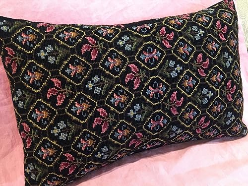 Amazon Com Floral Needlepoint Pillow Wool Vintage Decorative