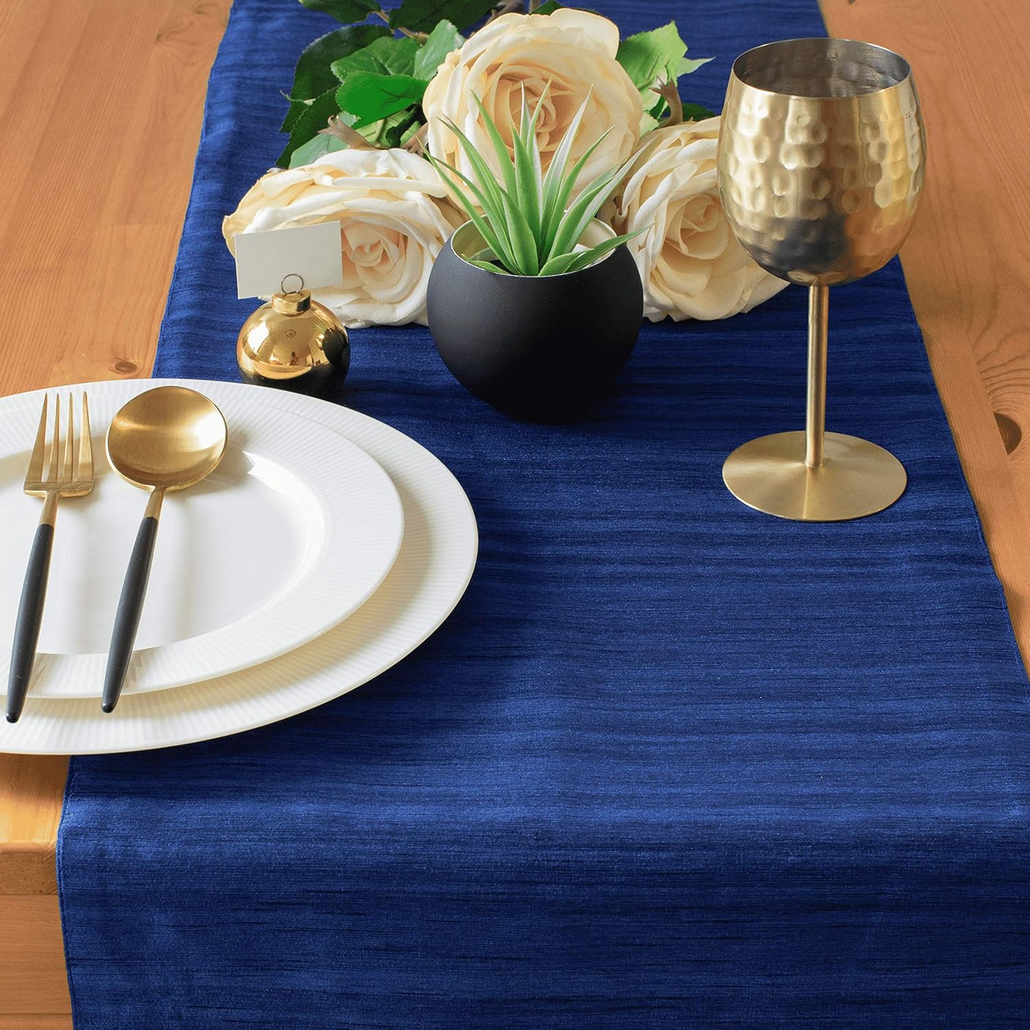 Best table runners for dining table blue