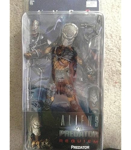 Amazon.com: NECA Predator - 7” Scale Action Figure - Series 17 AvP