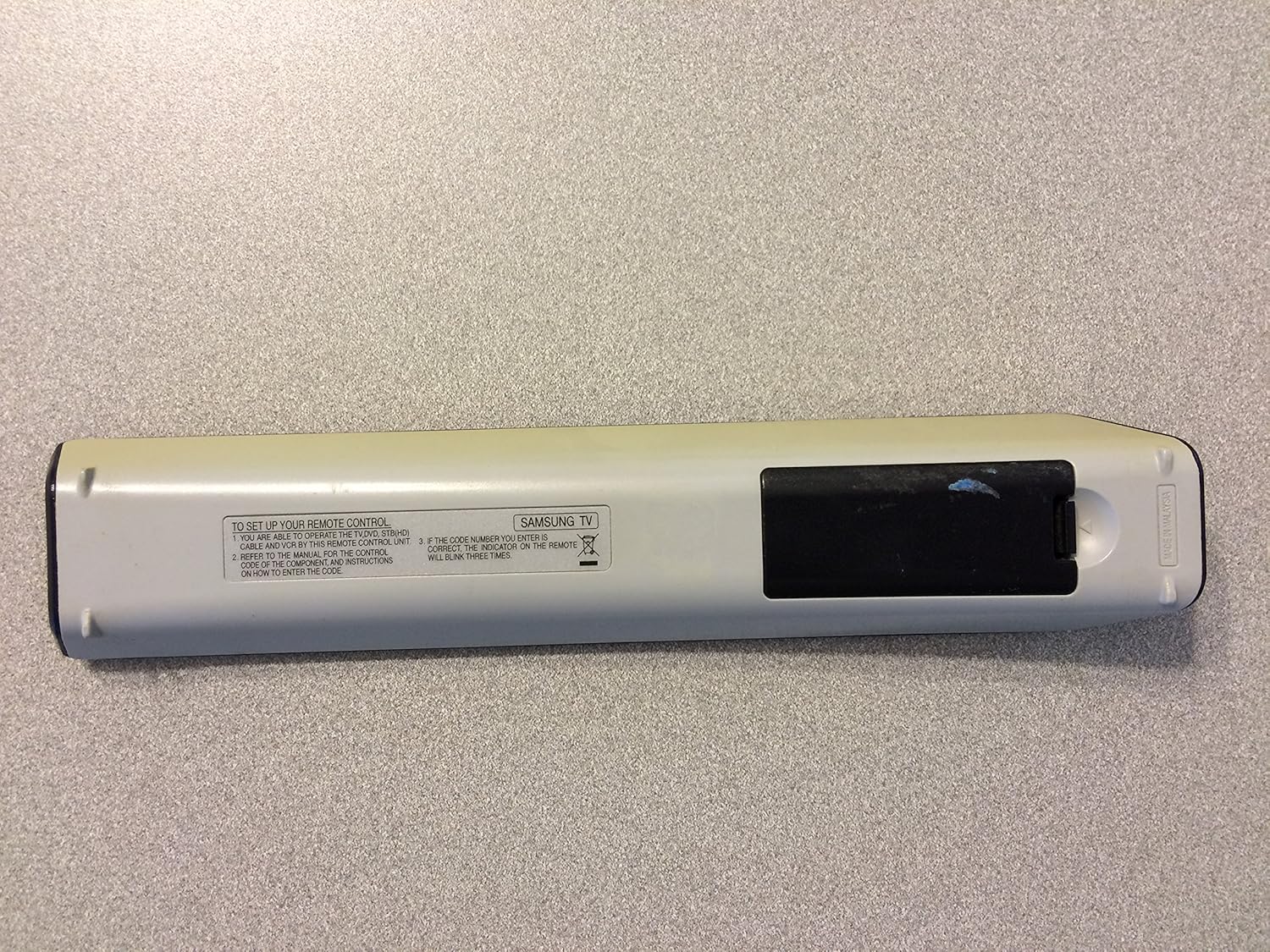 Amazon.com: Samsung Genuine OEM Remote Control BN59-00511A: Home Audio &  Theater