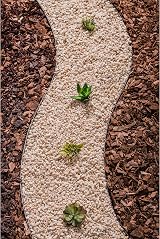 KB Tools Lawn Garden Edging Border 32ft 10m Heavy-Duty Ground Stakes 4cm view 9
