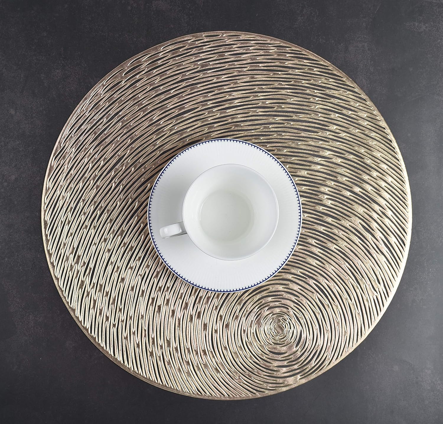 Best gold placemats for kitchen table