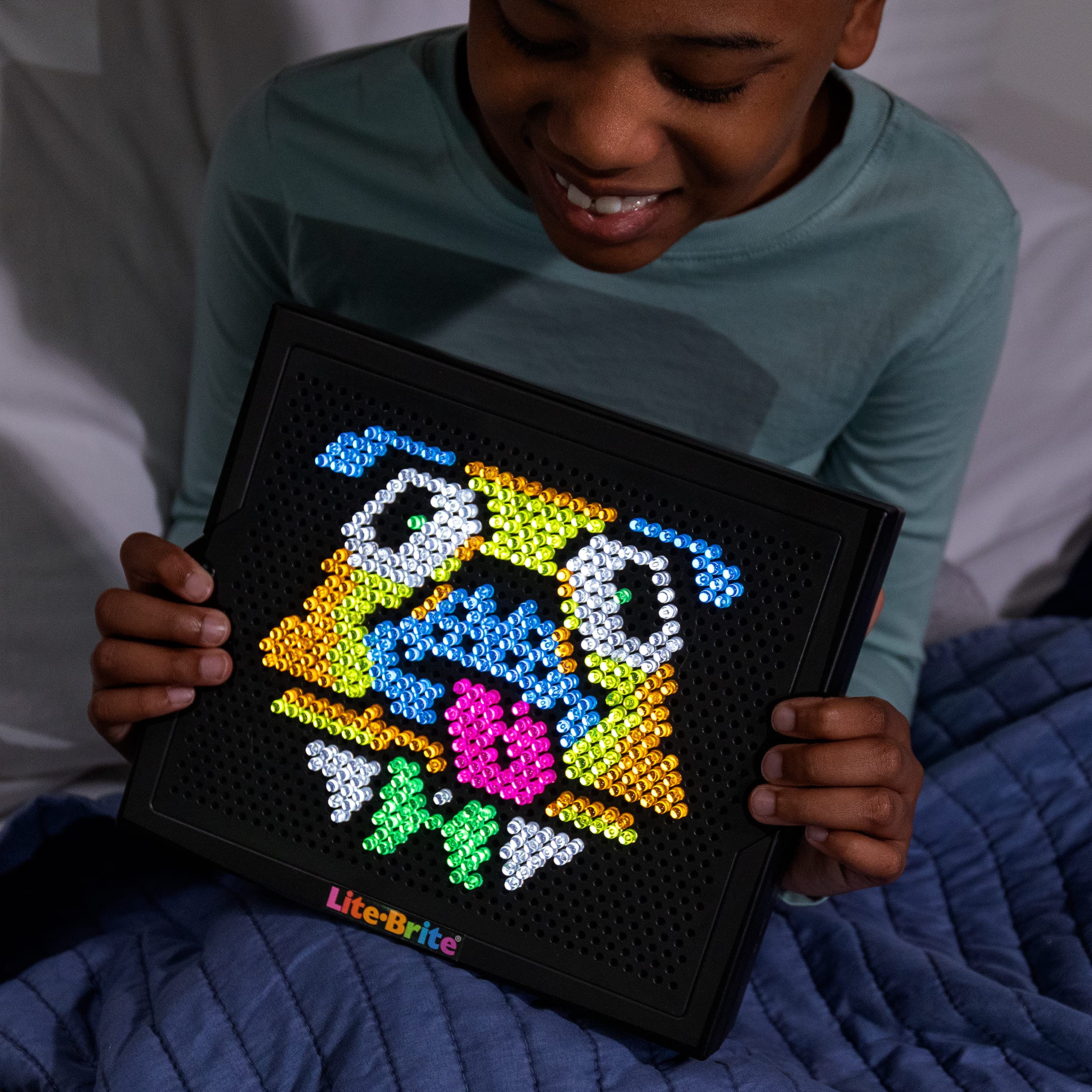 Lite Brite Super Bright HD - Creative Retro Light-Up Screen – Educational Play for Children – Enhances Creativity & Fine Motor Skills, Gift for Boys and Girls Ages 6+