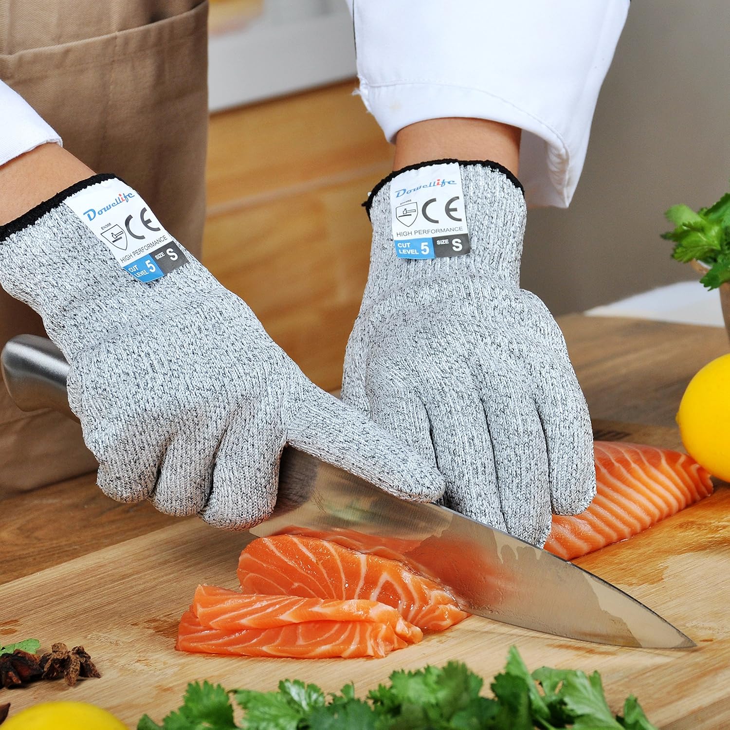 Dowellife Cut Resistant Gloves Food Grade Level 5 Protection, Safety Kitchen Cuts Gloves for Oyster Shucking, Fish Fillet Processing, Mandolin Slicing, Meat Cutting and Wood Carving, 1 Pair (Large) - - 