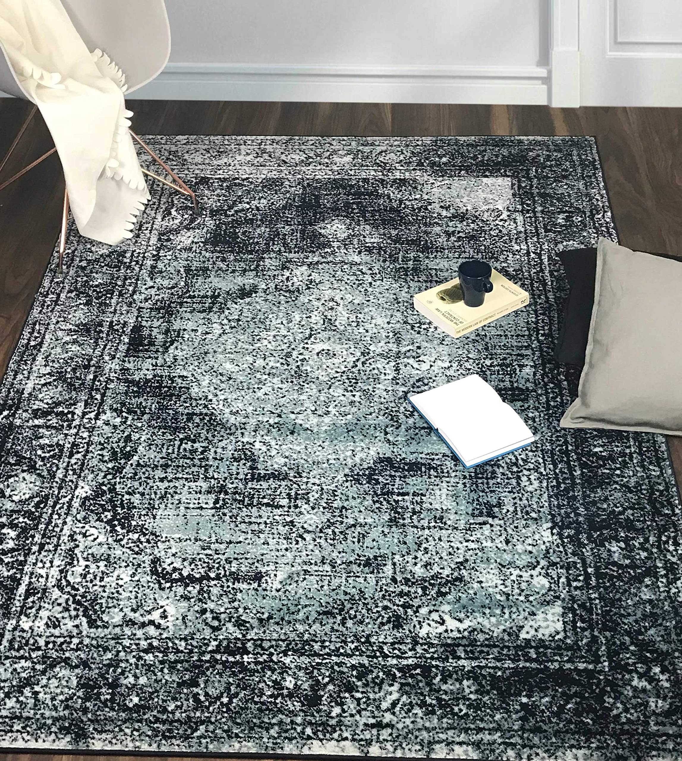 A2Z Rug|Santorini Navy Blue Medallion Design With Floral Border|Hallway Entrance Traditional Area Runner Rug|Soft Short Medium Pile|80x150cm-2'7" x4'11 ft Small Carpet