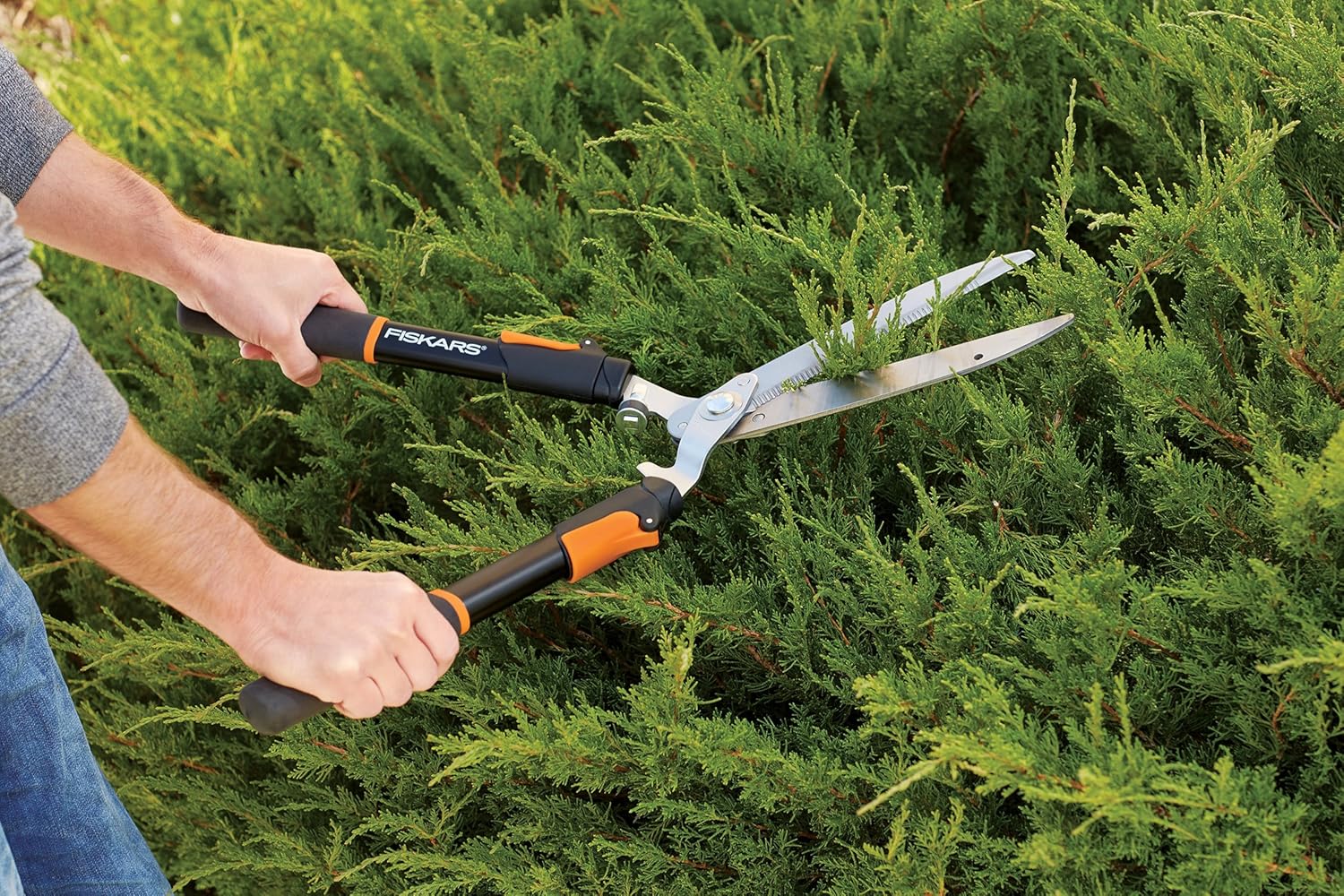 Fiskars 91696935J 25-33 Inch Power-Lever Extendable Hedge Shear (9169),8.5": Industrial & Scientific