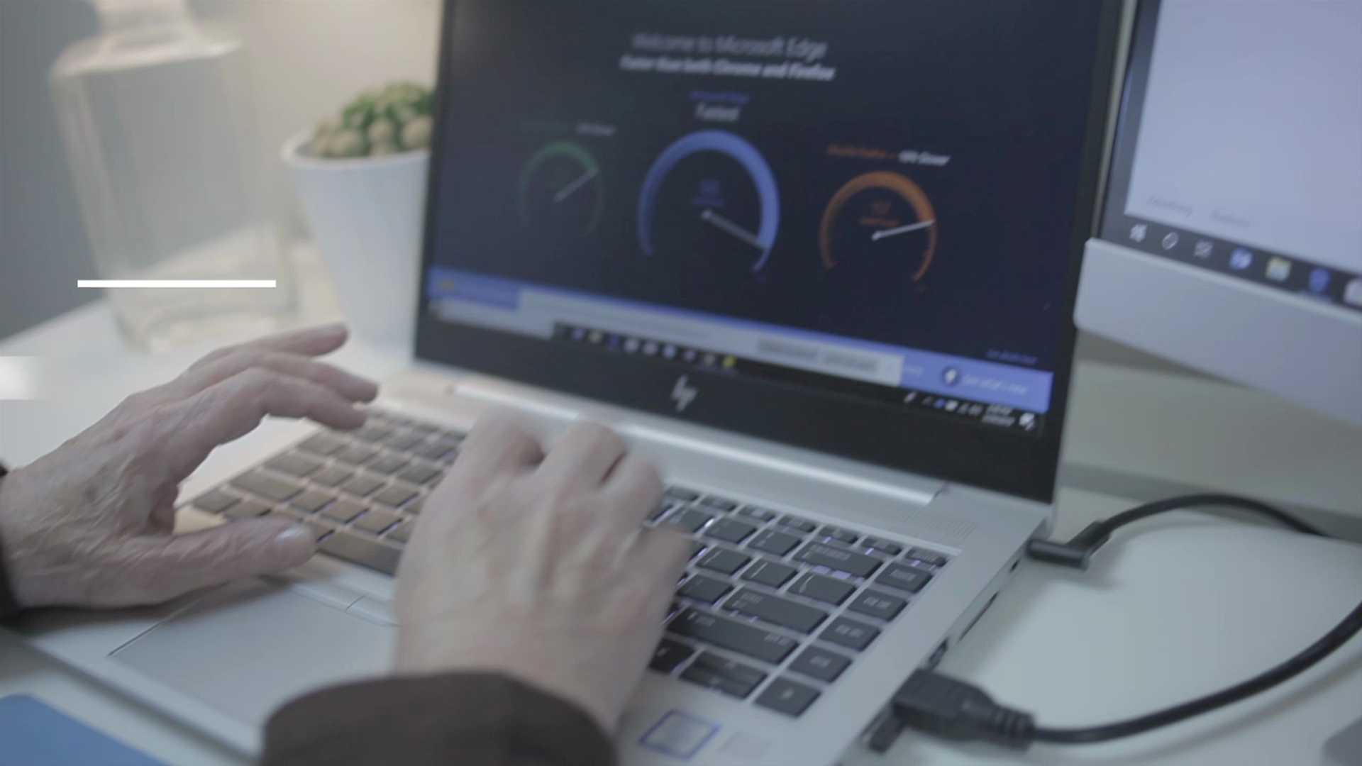 Watch Hands Free Bitcoin Bit Kit - Plug and Play Bitcoin Miner - 14 TH/s  ASIC Miner - All in One, Easy... on Amazon Live