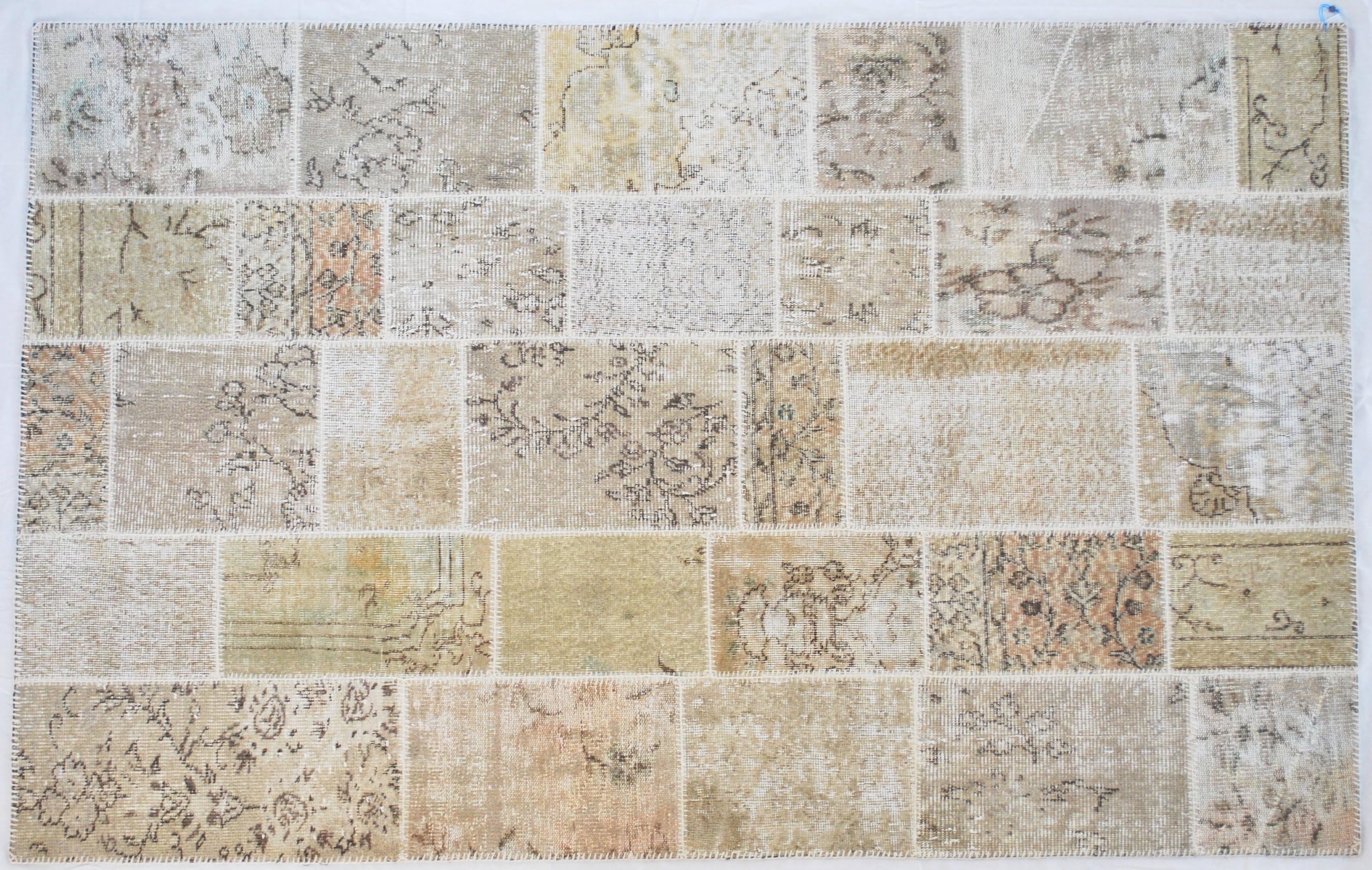 Color Reform Handwoven Turkish Patchwork Wool Area Rug 5' x 8' Neutral