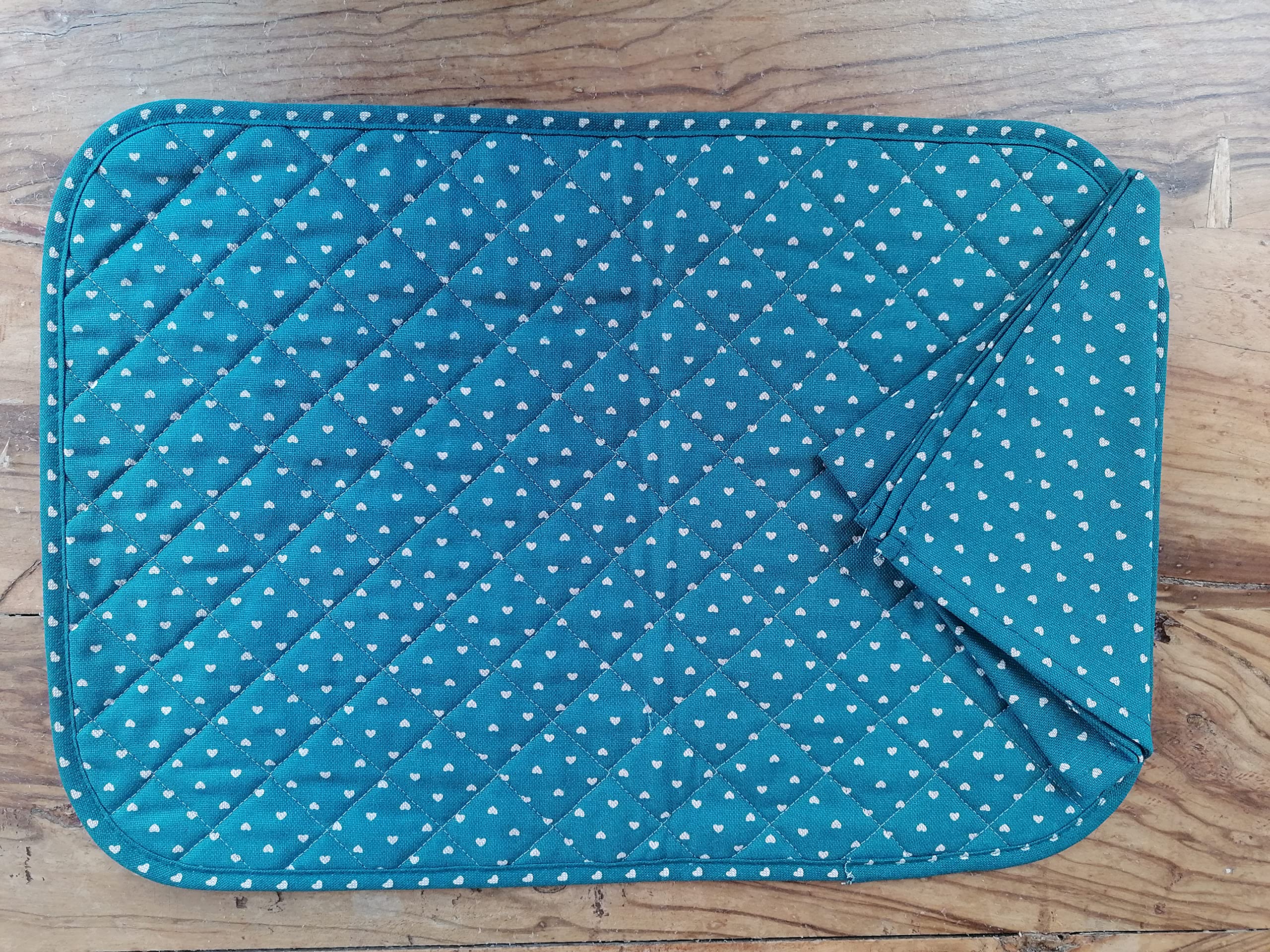 I pay little New!!! American Quilted Placemat with 1 Napkin Heart Design Green Color Made in Italy!!!!!