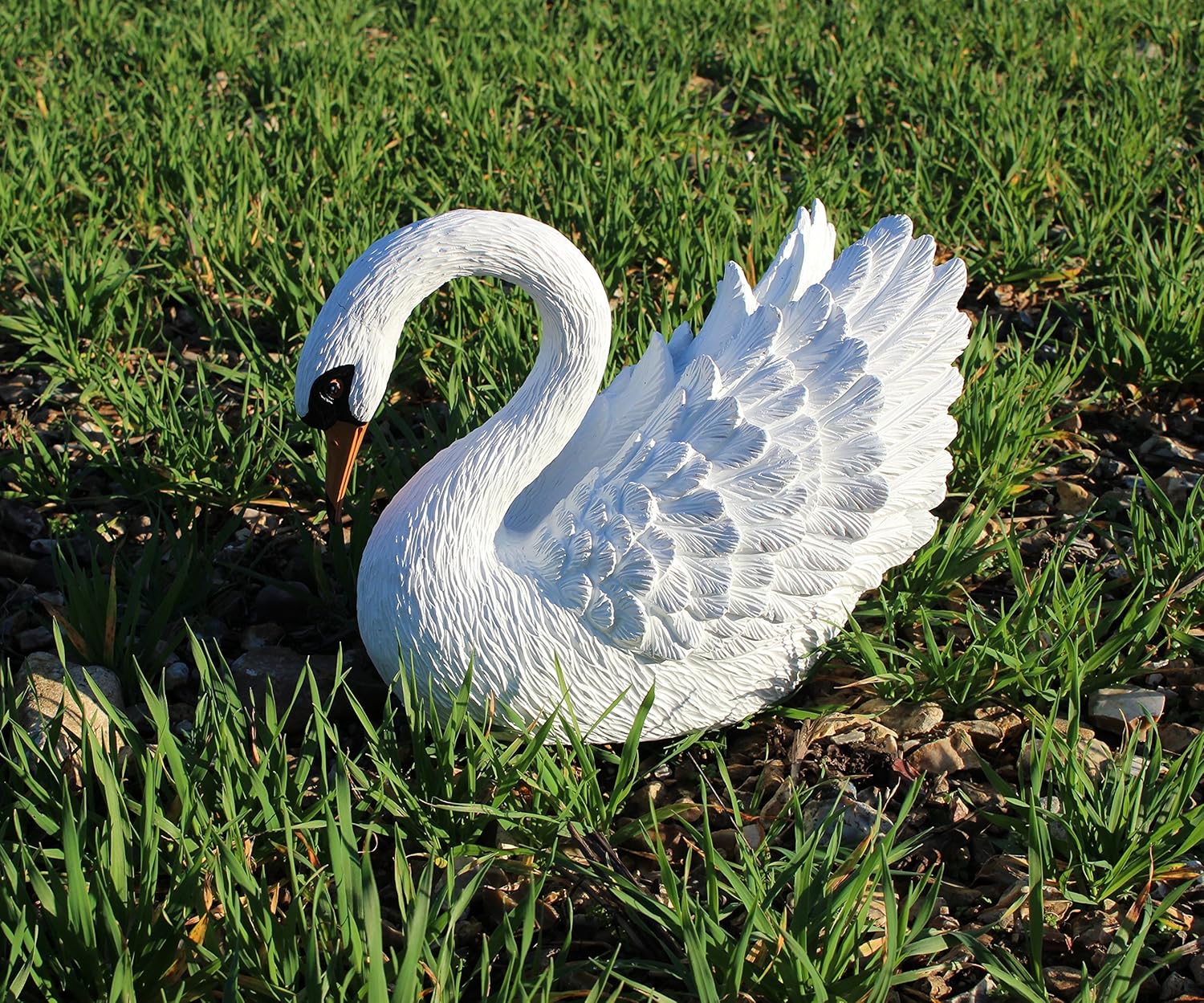 Leisure Traders Swan Resin Garden Statue Ornament Amazon.co.uk Garden