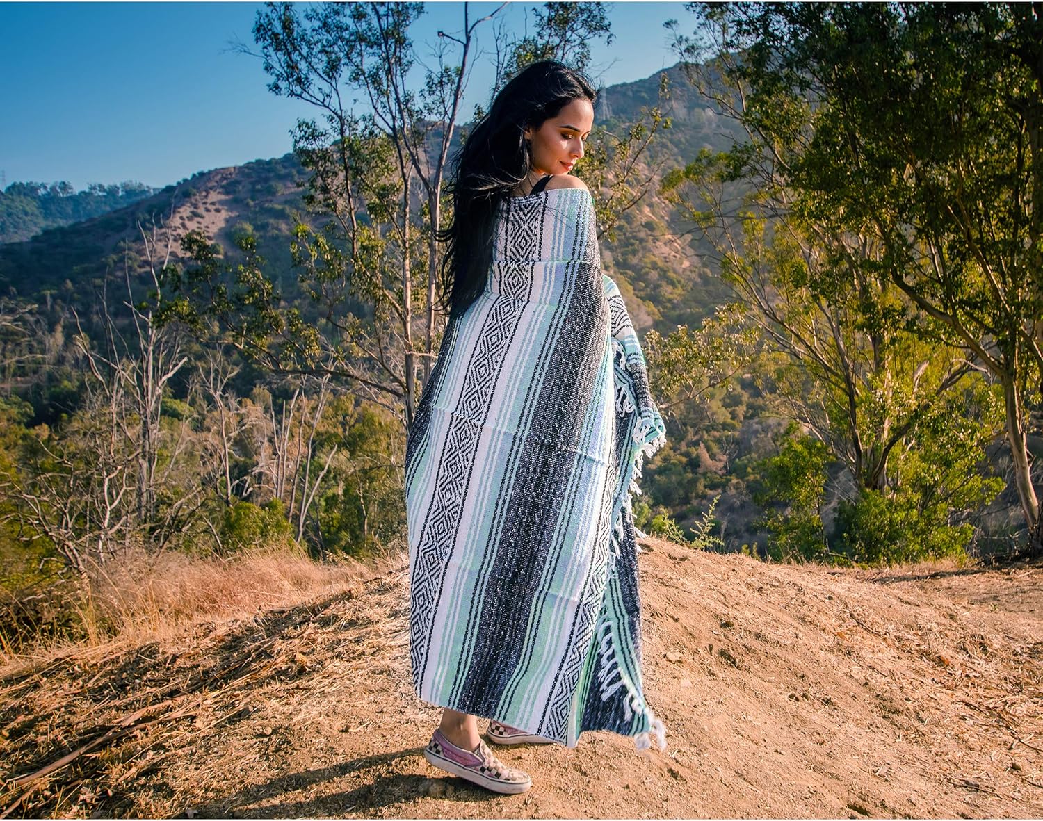 Authentic Mexican Blanket - Premium Yoga Blanket Beach Blanket - Perfect Picnic Blanket, Travel Blanket, Outdoor Blanket - Well Made Yoga Bolster: Clothing