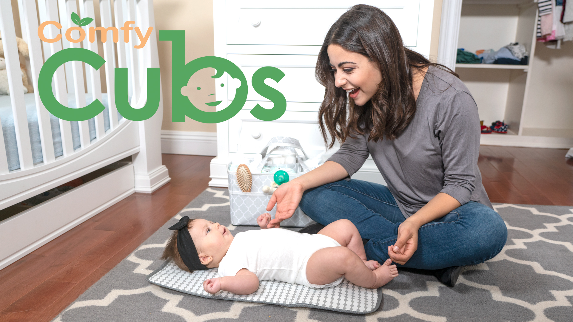 6 Portable+Changing+Diaper+Station+Compact