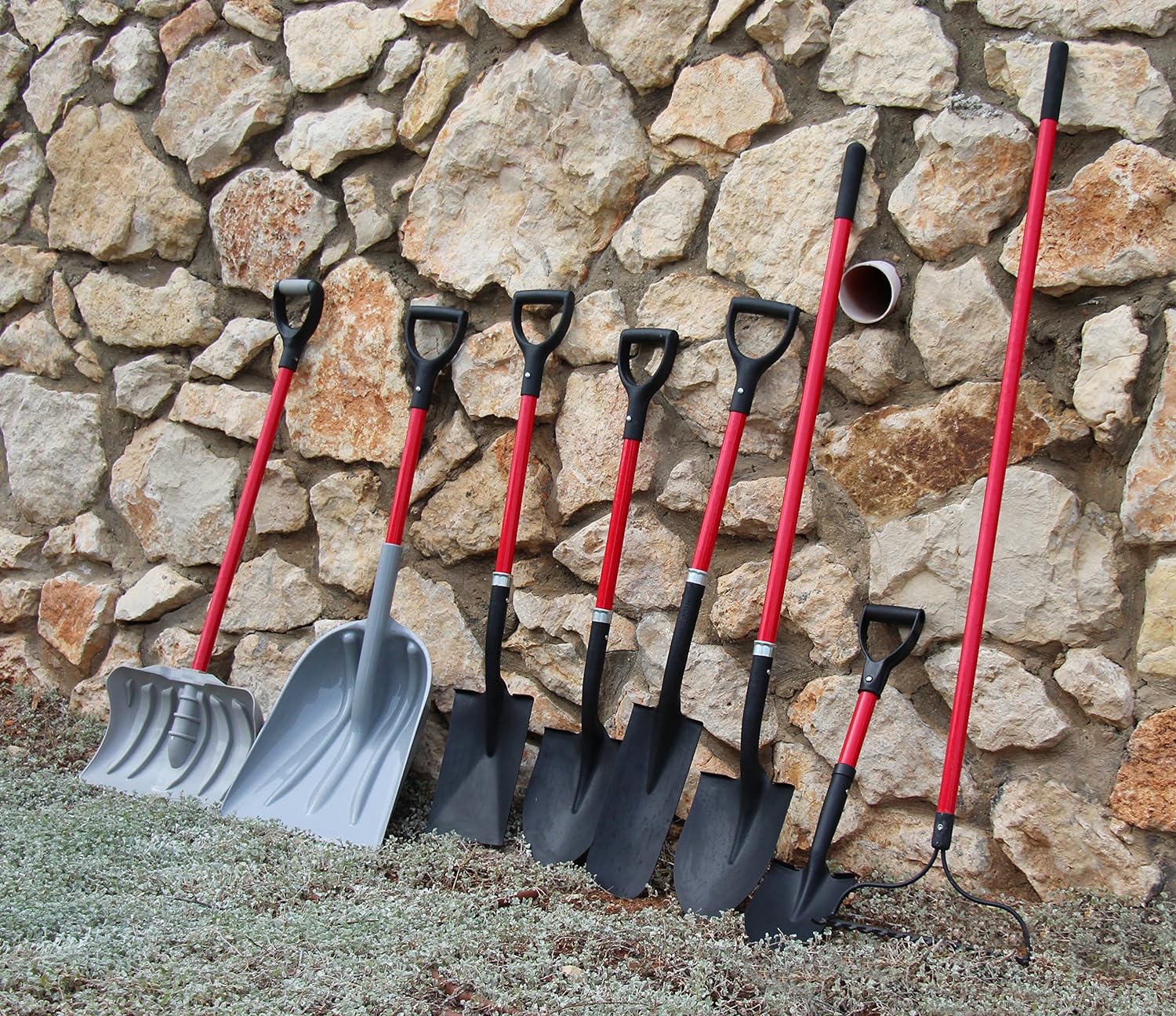 TABOR TOOLS Shovel with Round Point Blade and Comfortable D Grip 20 Inch Fiberglass Handle, Mini Trunk Digging Spade. J211A. (D Handle, Short Shovel)  : Garden & Outdoor