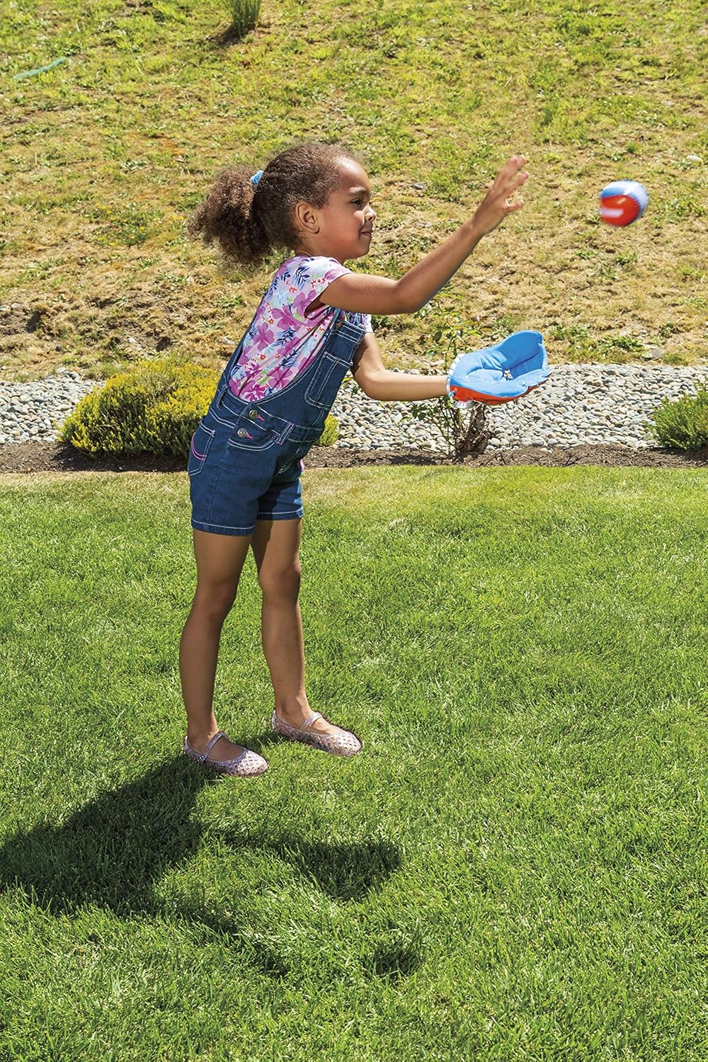 Get Outside Go! Easy Catch Ball & Glove Set Super Sport Outdoor Active Play Baseball by Toysmith (Packaging May Vary): Toys & Games