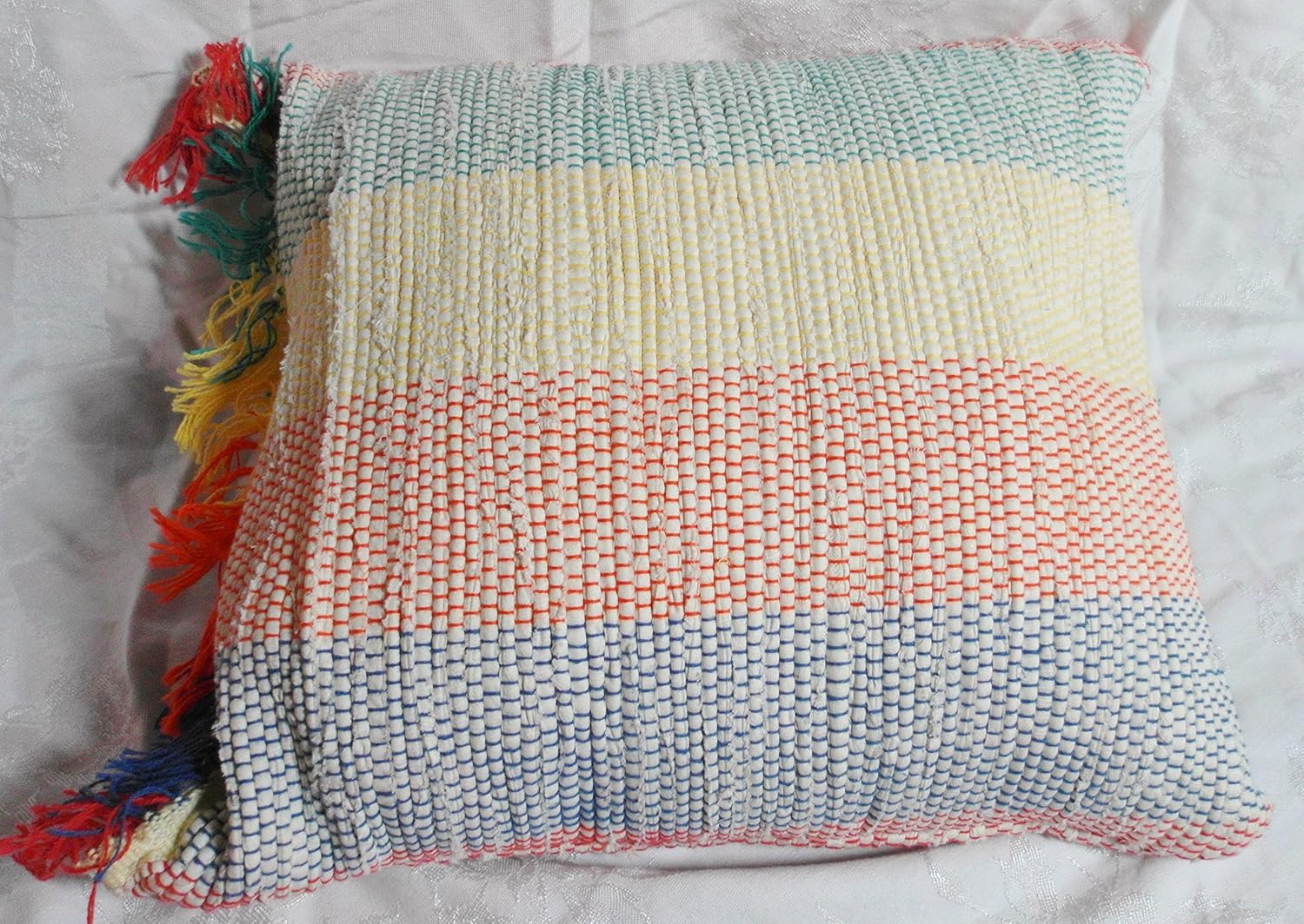 Amazon Com Woven Rag Rug Throw Pillow Handmade