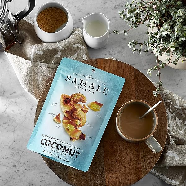 SAHALE SNACKS PINEAPPLE RUM CASHEW COCONUT SNACK MIX, 4.5 OUNCES