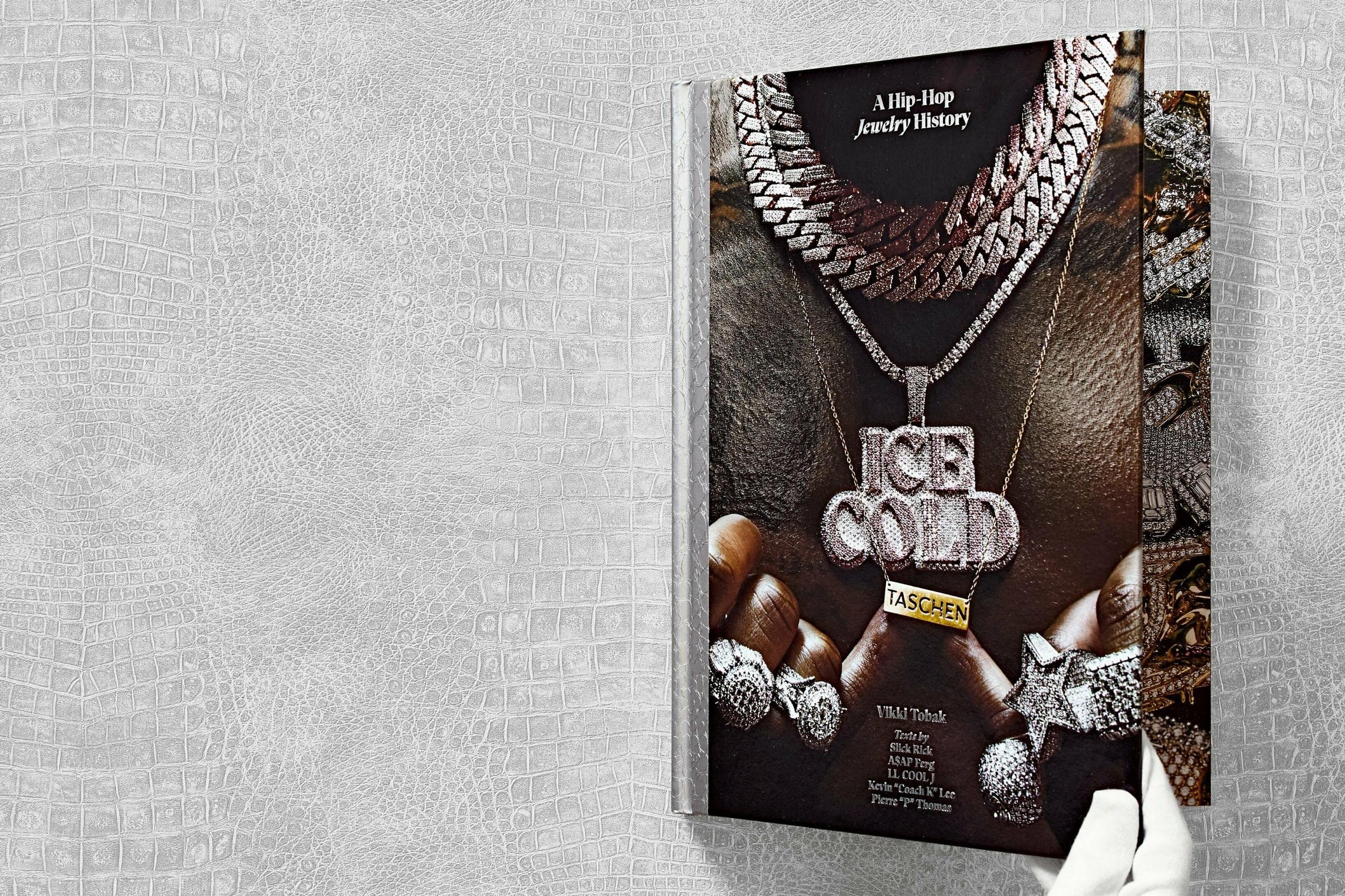 Ice Cold. A Hip-Hop Jewelry History (Multilingual Edition)