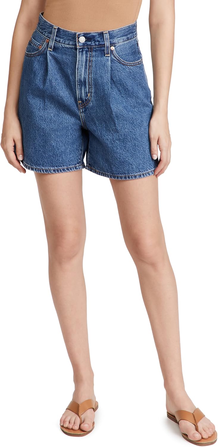 Levi's Women's Pleated Ribcage Shorts at  Women’s Clothing store
