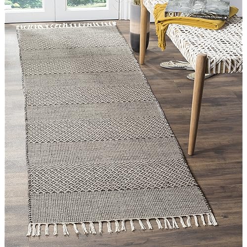 Safavieh Montauk Collection MTK330N Handmade Tassel Cotton Runner, 2'3" x 6' , Ivory / Anthracite