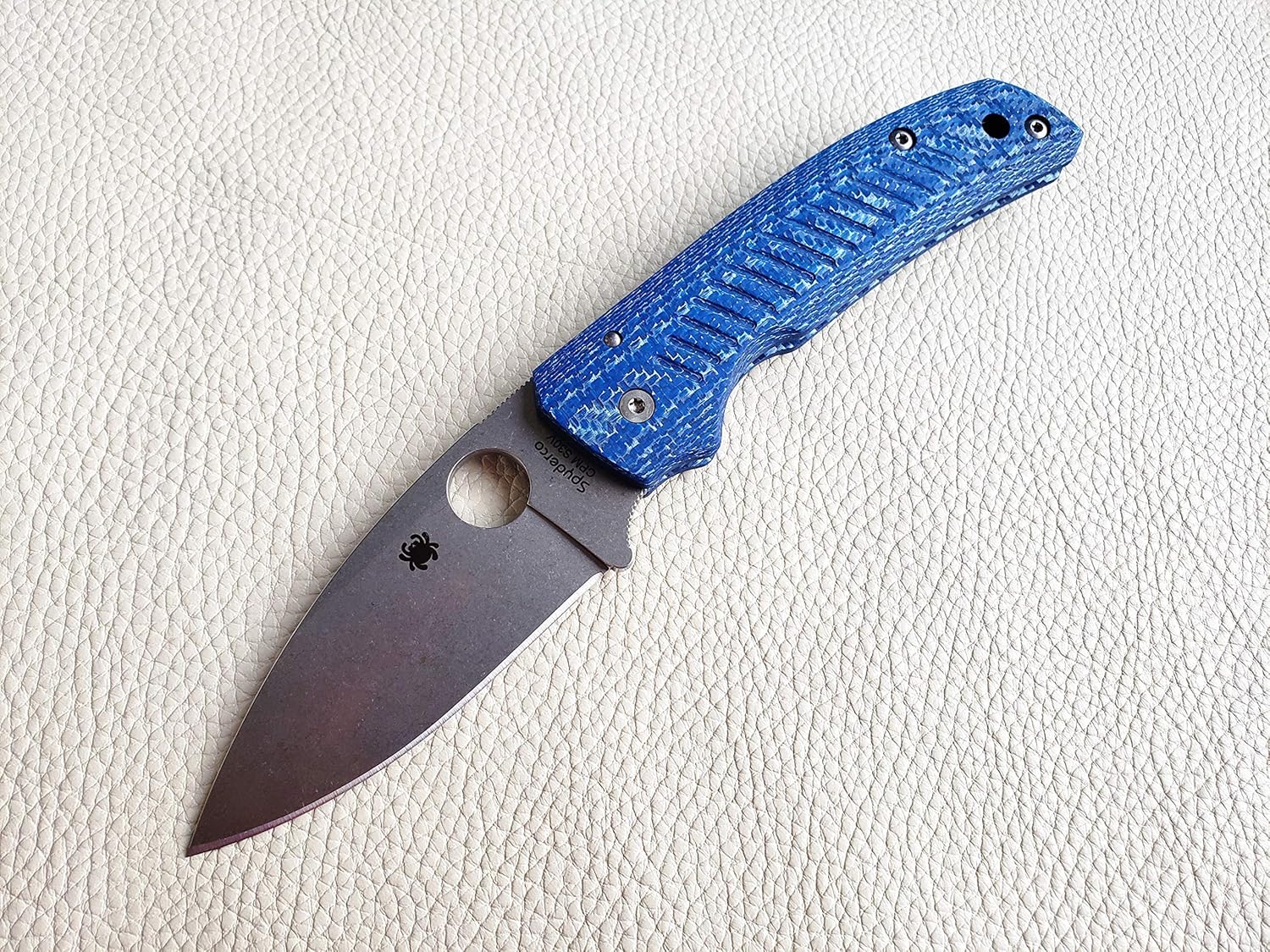 Custome scales for Spyderco Shaman. Model Tactic P, Blue Twill (Knife not included