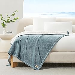 UGG 23856 Bliss Sherpa Fully Reversible Throw