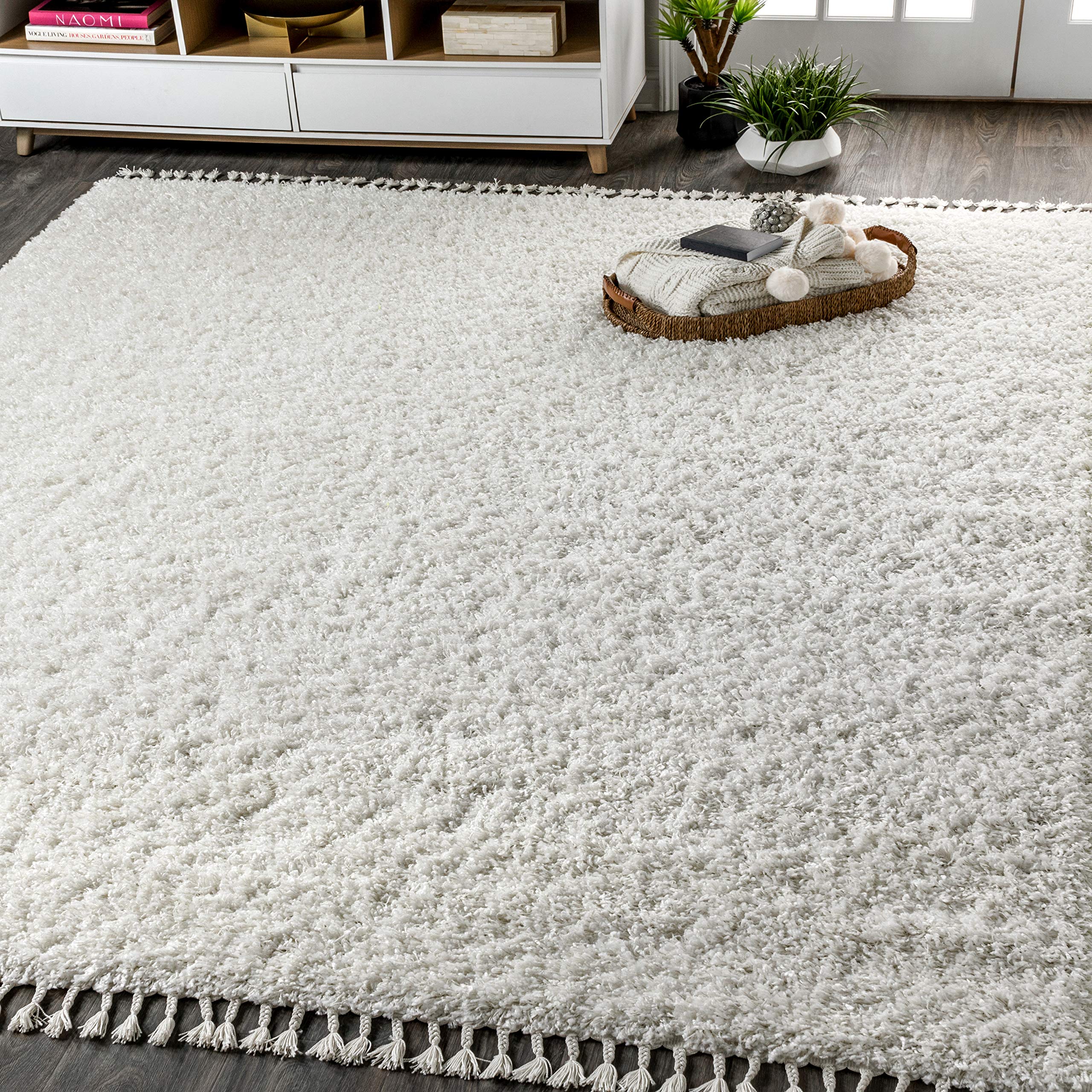 Photo 1 of *** DIRTY FROM TRANSPORT***JONATHAN Y Mercer Shag Plush Tassel White Indoor Area Rug, 5x8, Contemporary, Modern, Easy-Cleaning for Living Room, Bedroom, Kitchen, Pet Friendly, Non-Shedding (MCR100A-5)