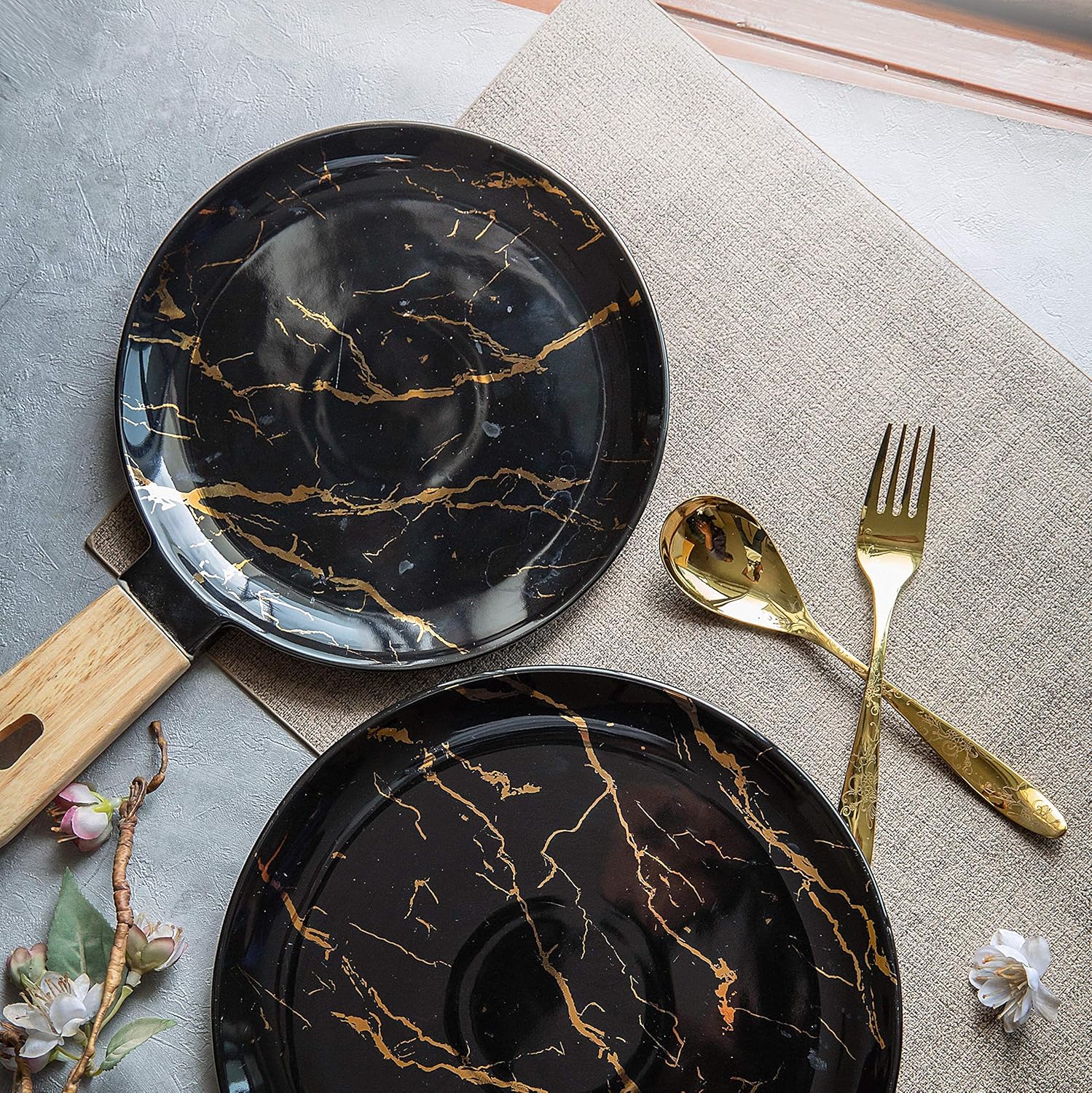 Buy Jcpl Porcelain Serving Pan With Wooden Handle With A Nice Elegant Golden Touch Small Pan Online At Low Prices In India Amazon In