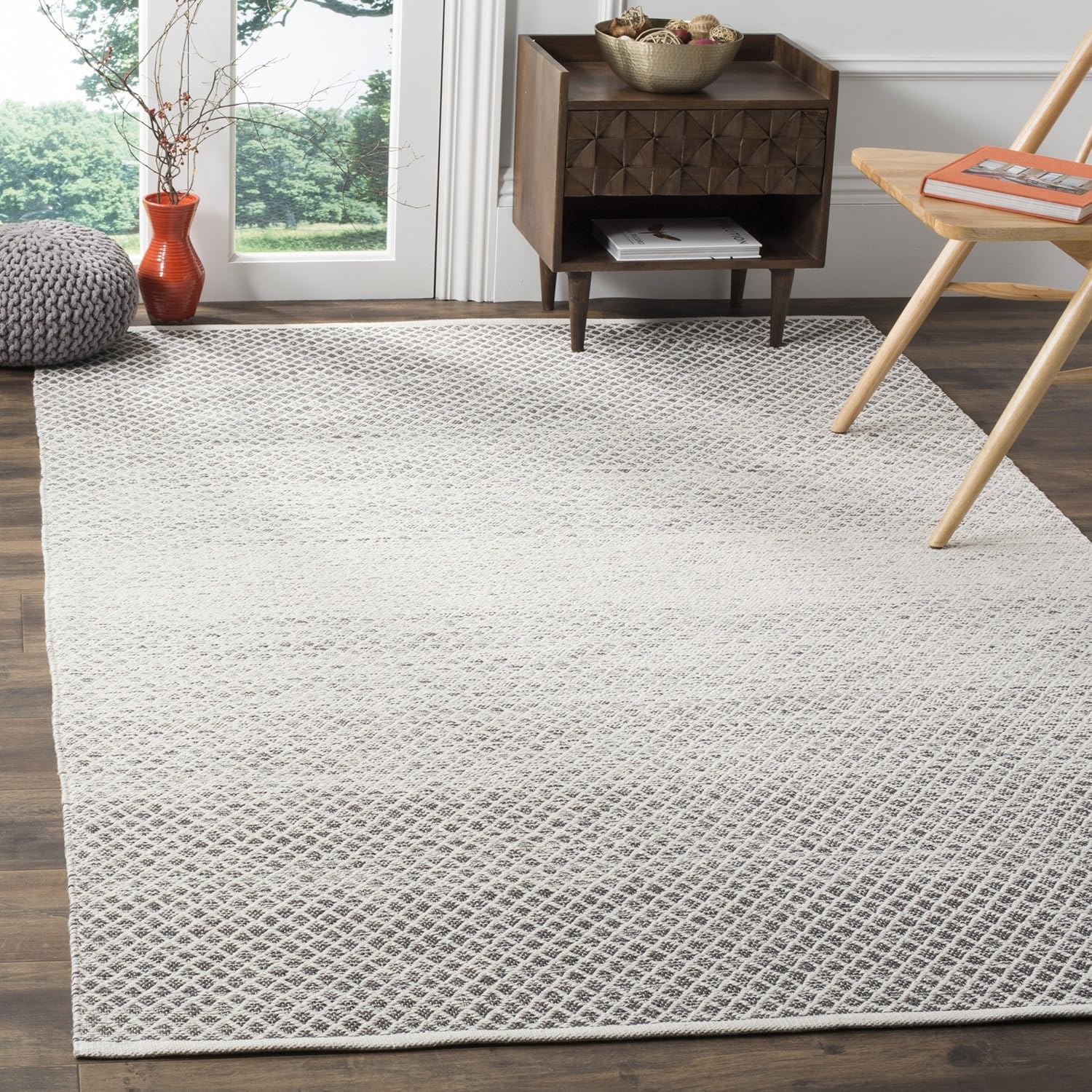 Safavieh Montauk Collection MTK601K Handmade Flatweave Light Grey and Ivory Cotton Area Rug (5' x 8')