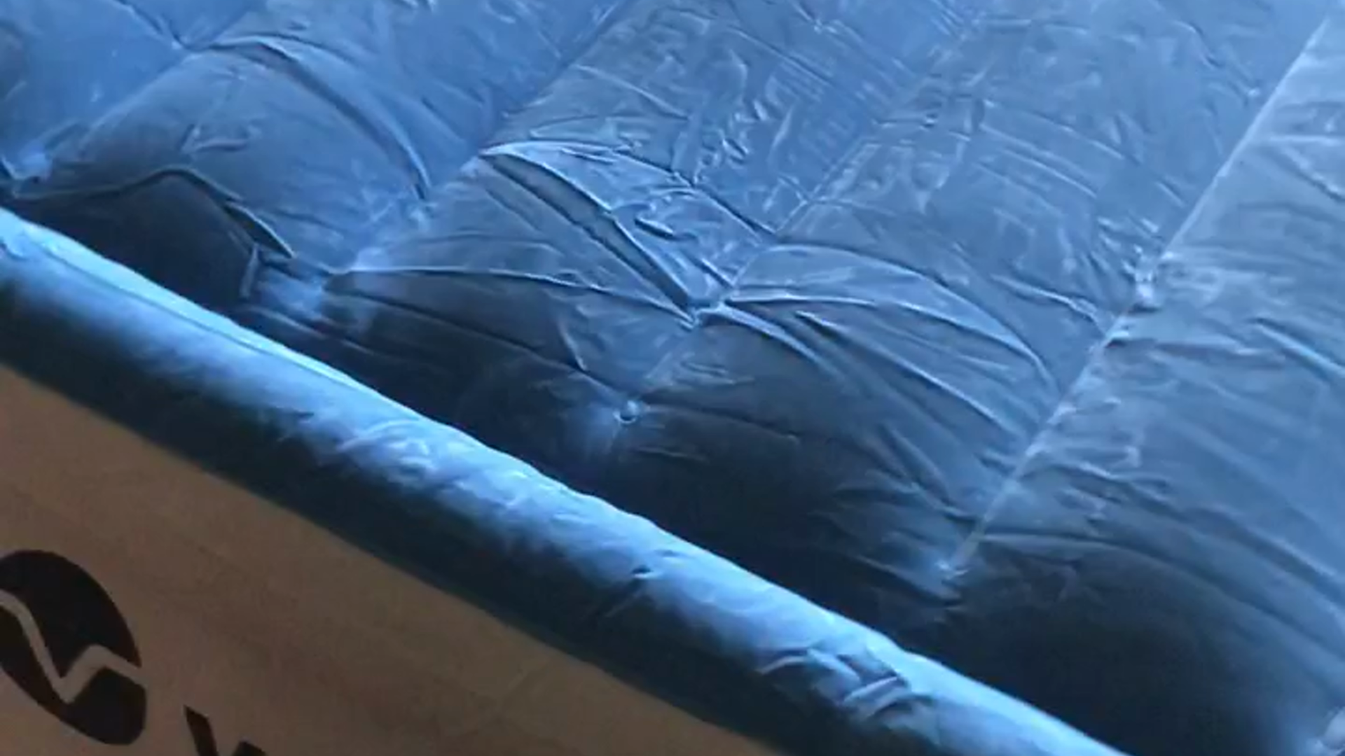 Vremi air mattress Clearance